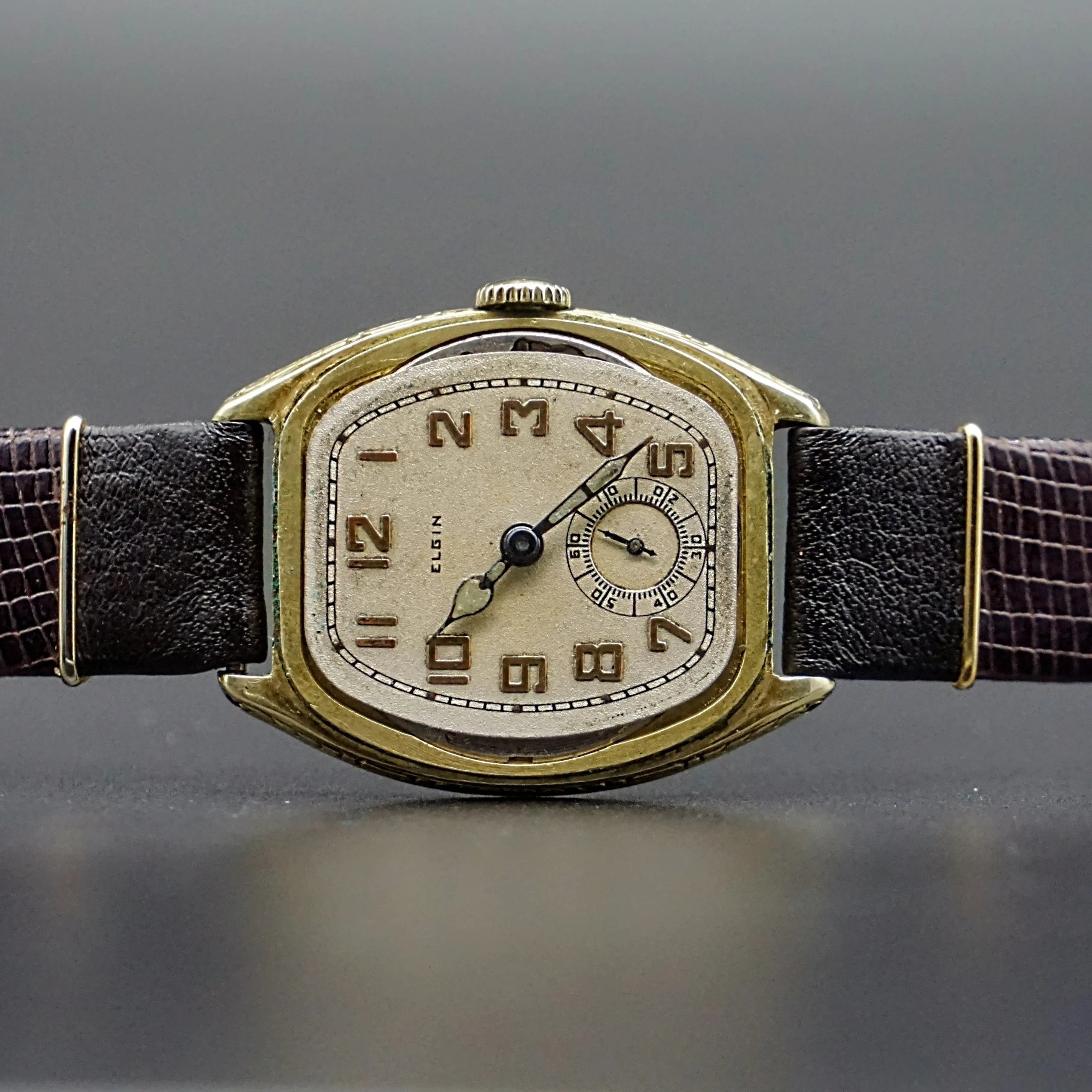 1928 ELGIN Legionnaire Series Art Deco Wristwatch Grade 485 Size 4/0s 7J USA Watch