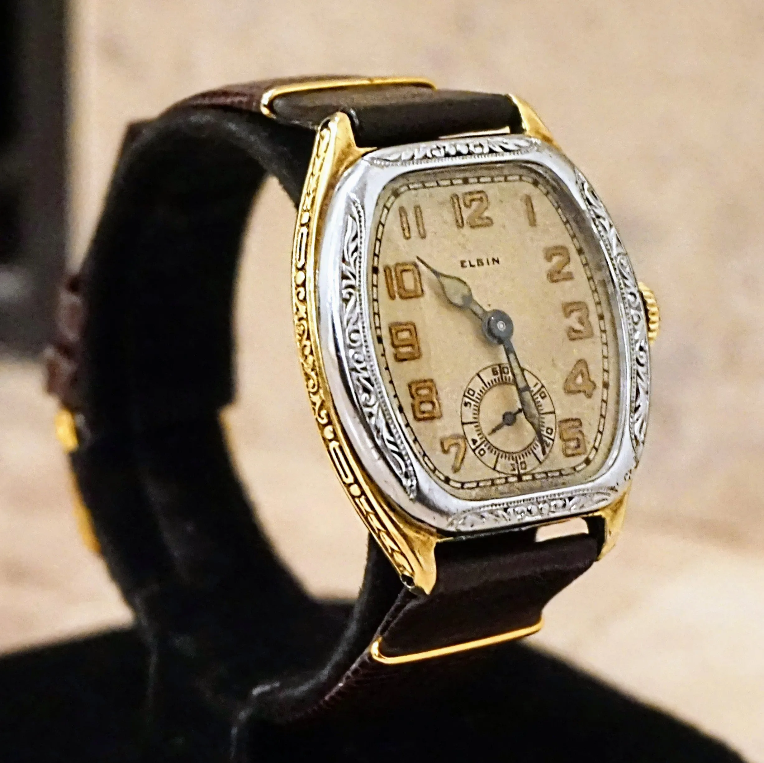 1928 ELGIN Legionnaire Series Art Deco Wristwatch Grade 485 Size 4/0s 7J USA Watch