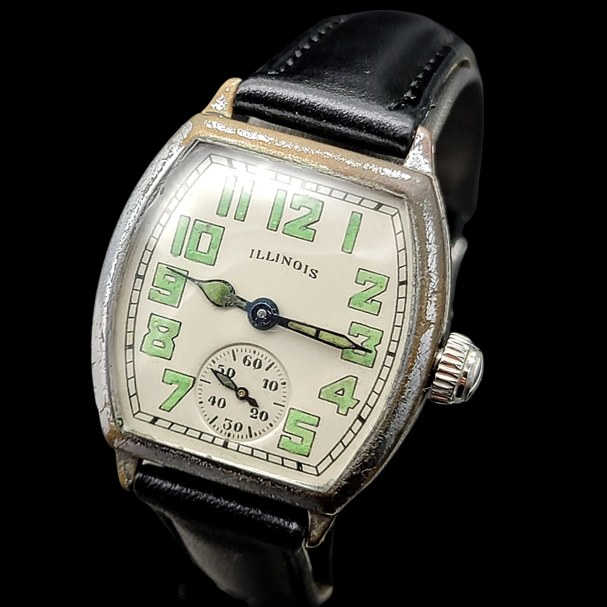 1932 ILLINOIS Whippet Watch Art Deco U.S.A.