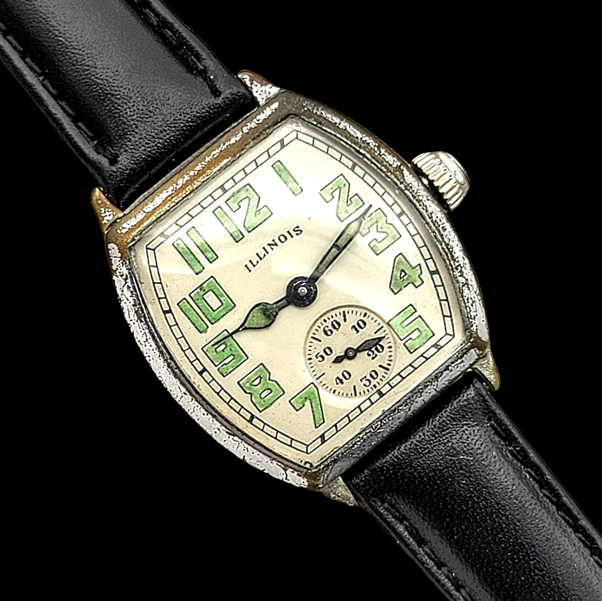 1932 ILLINOIS Whippet Watch Art Deco U.S.A.