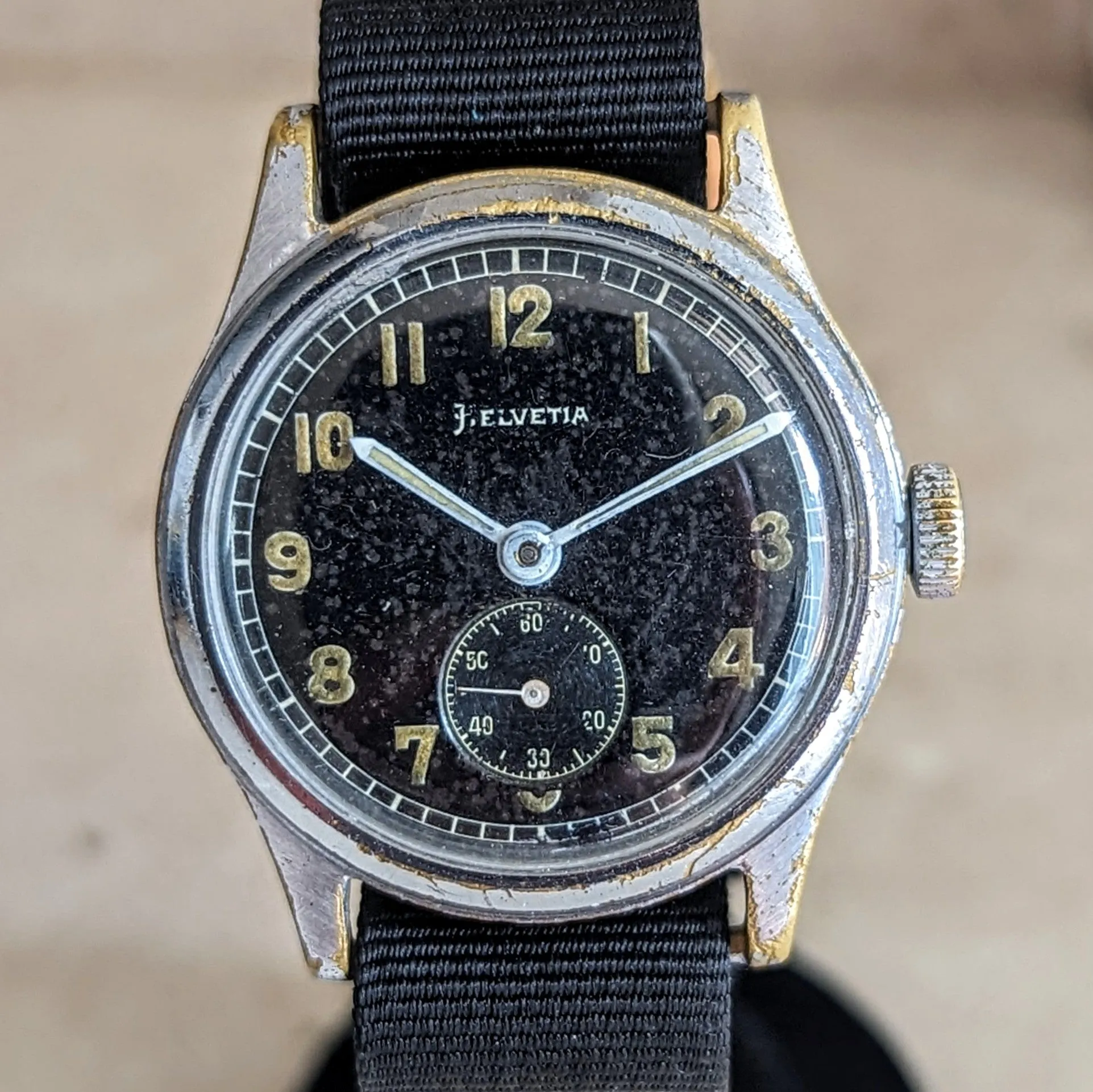 1942 HELVETIA German Army DH Watch Ref. 3190 15 Jewels WWII Wristwatch 34mm
