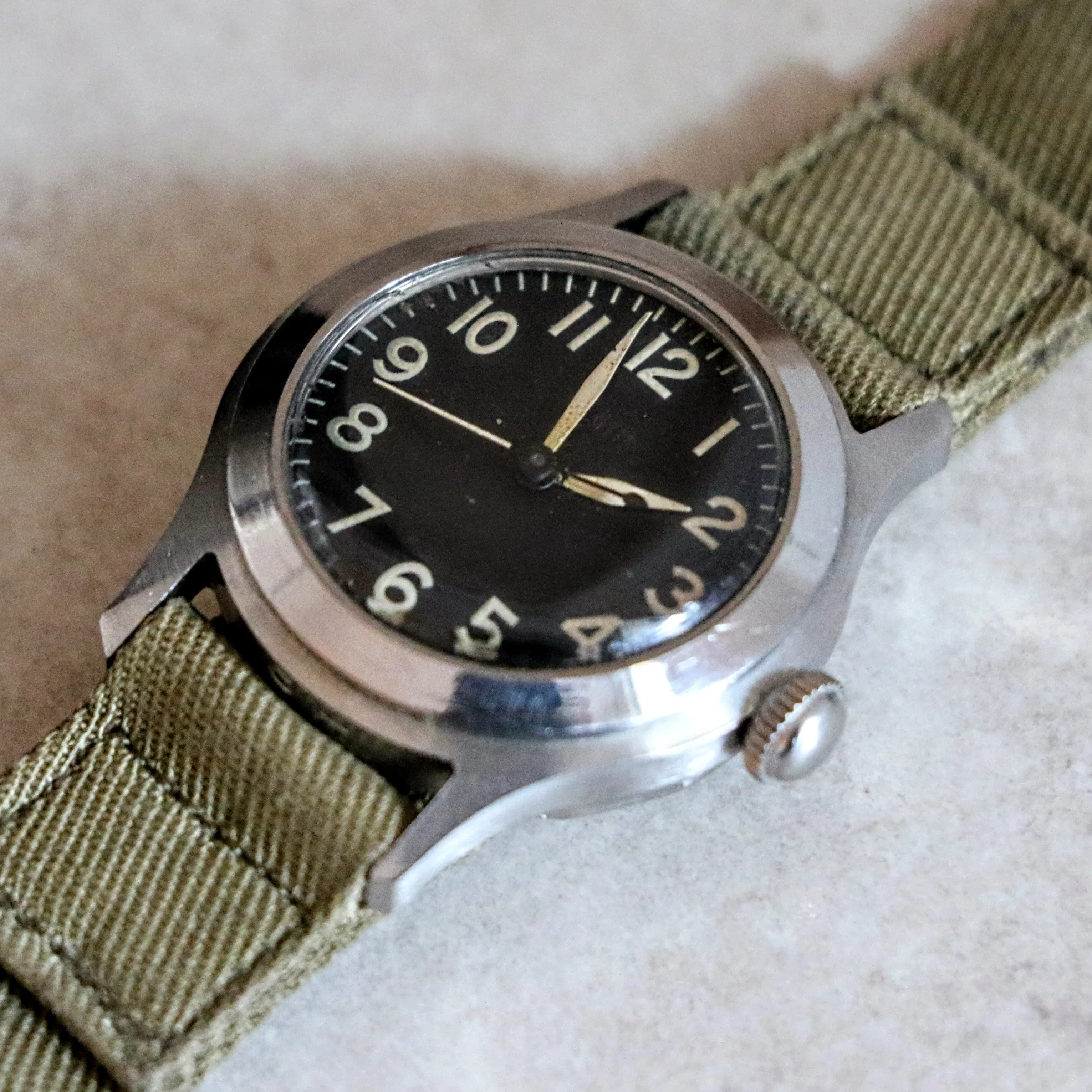 1945 ELGIN WWII Military Watch Ref. 6608 Grade 539 U.S.A. Service Watch