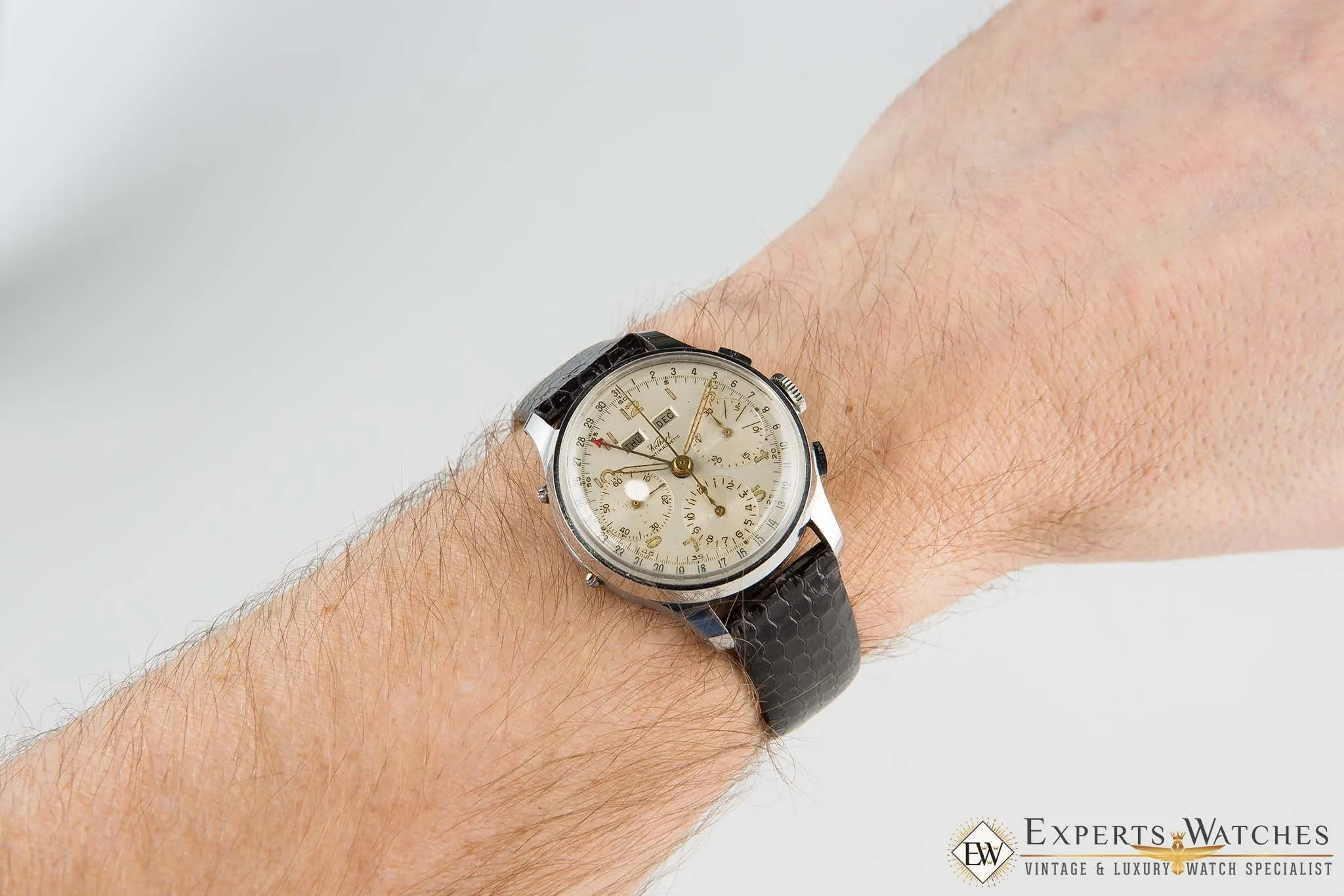 1950 Vintage Kelbert Valjoux 72C Triple Date Calendar Chronograph Serviced Watch