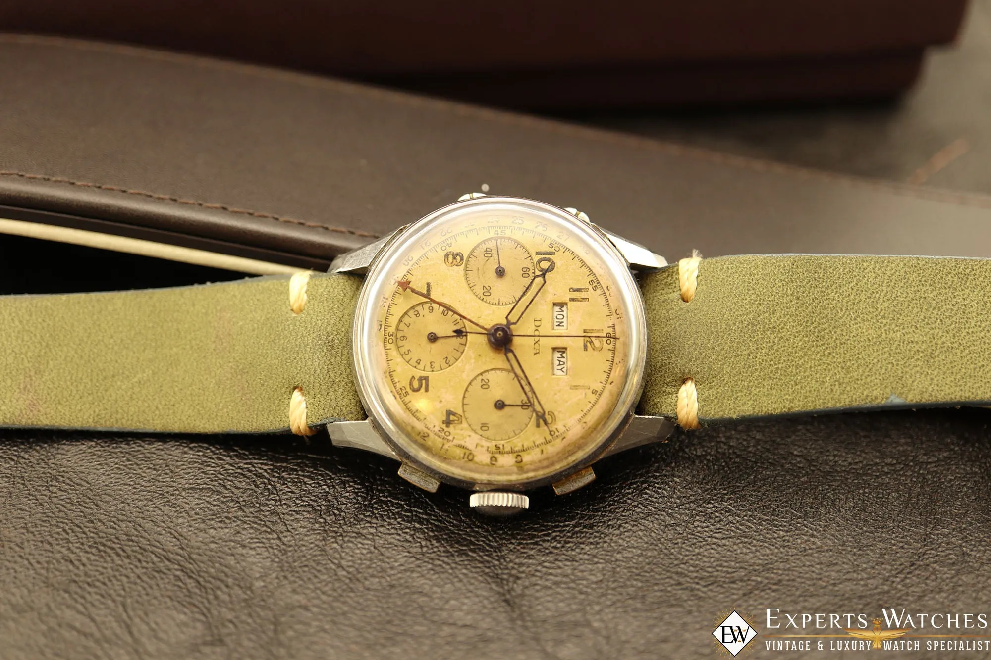 1950s Serviced Vintage DOXA Valjoux 72C Triple Date Calendar Chronograph Watch