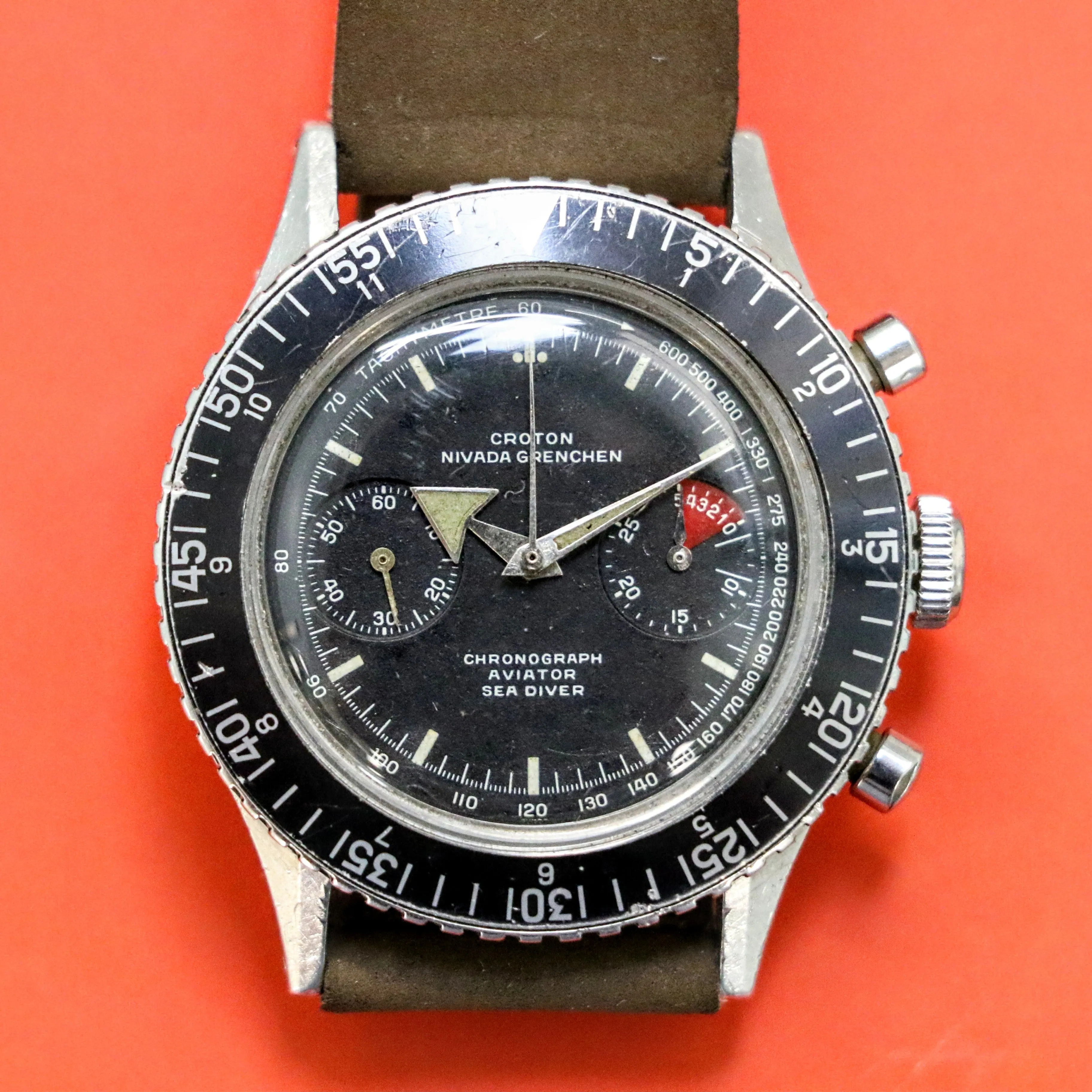 1961 CROTON Nivada Grenchen Chronograph Aviator Sea Diver Watch Venus 210 Chronomaster Wristwatch