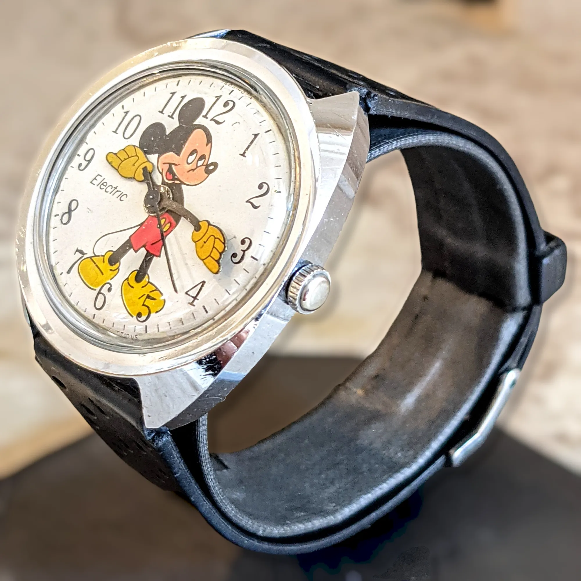 1971 TIMEX Electric Watch Mickey Mouse Vintage Wristwatch Cal. M40
