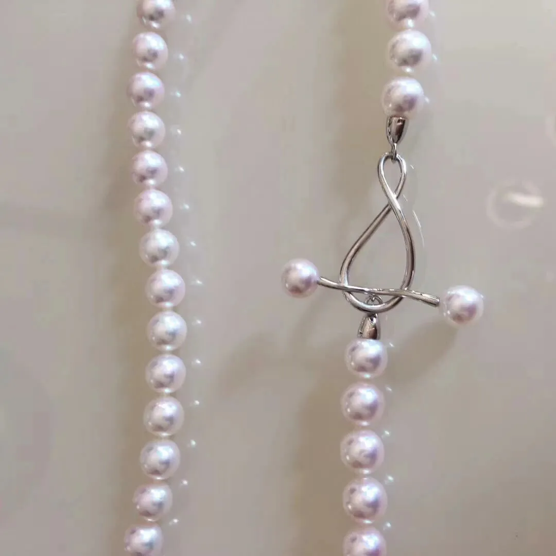 7.5-8.0 mm Japanese Akoya Cultured Choker Pearl Necklace in White
