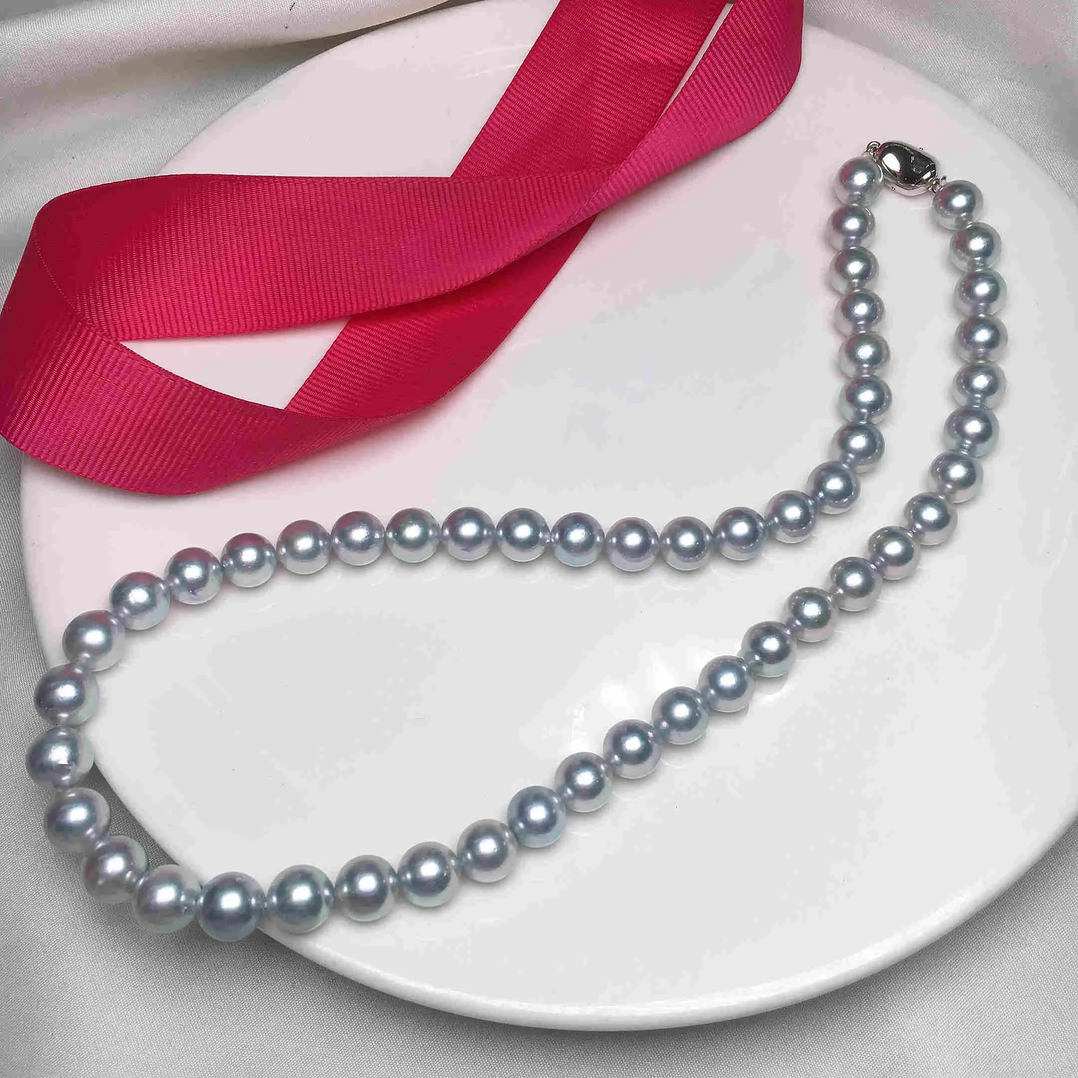 8.0-8.5 mm Japanese Akoya Cultured Pearl Necklace in Blue