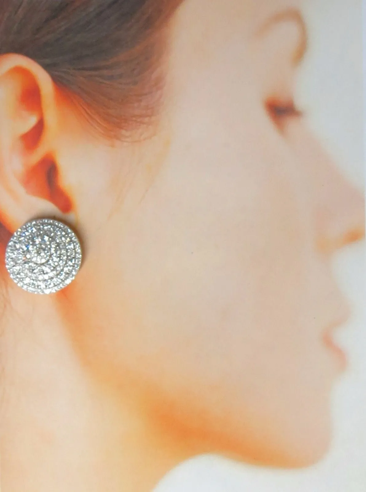 8.00ct Circular Domed Diamond Cocktail Cluster Clip Earrings 18kt 5 Row