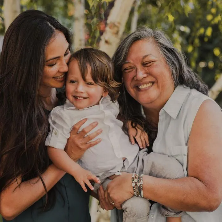 A Grandmother's Love (22024MS)