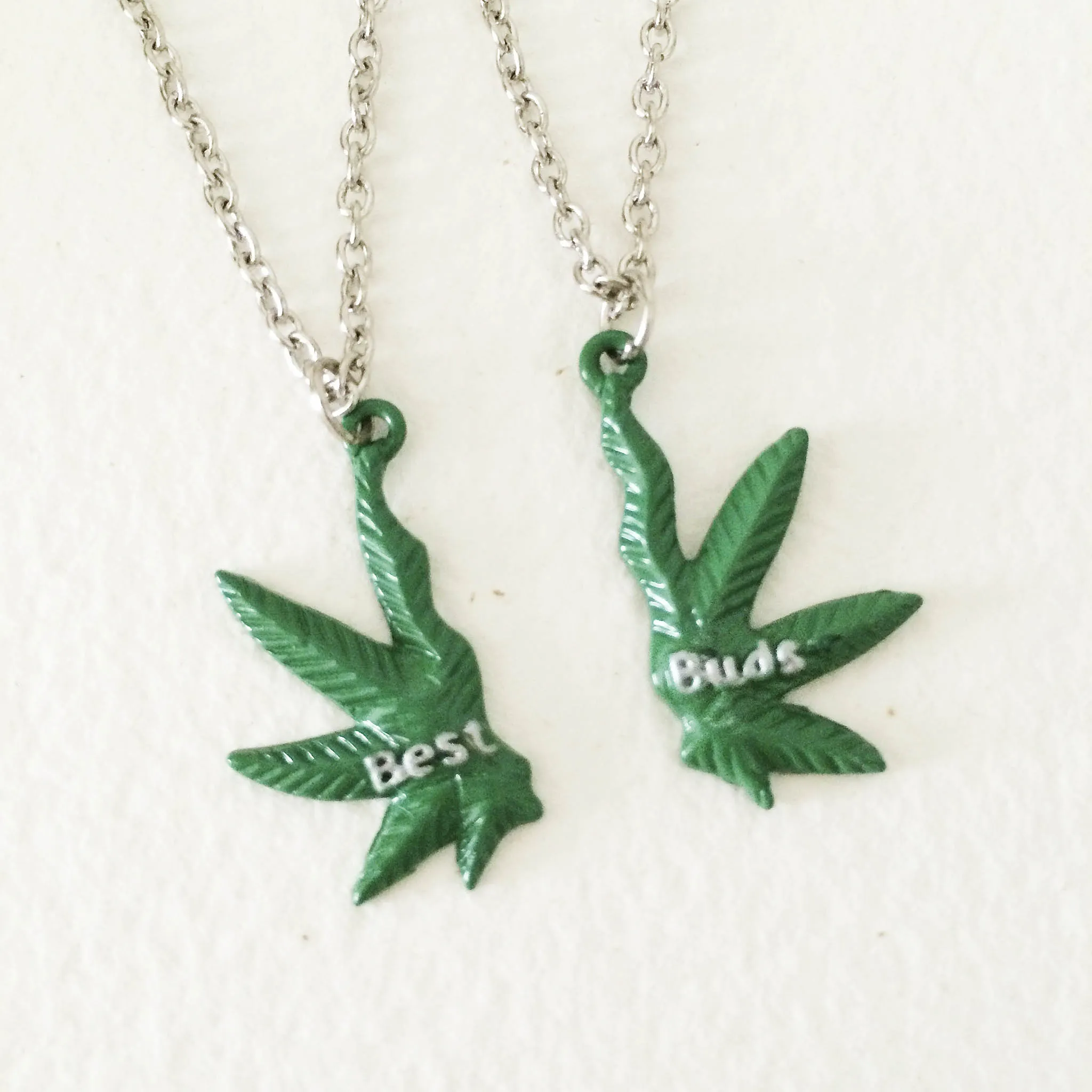 Best Buds Necklace Set - Weed Gift