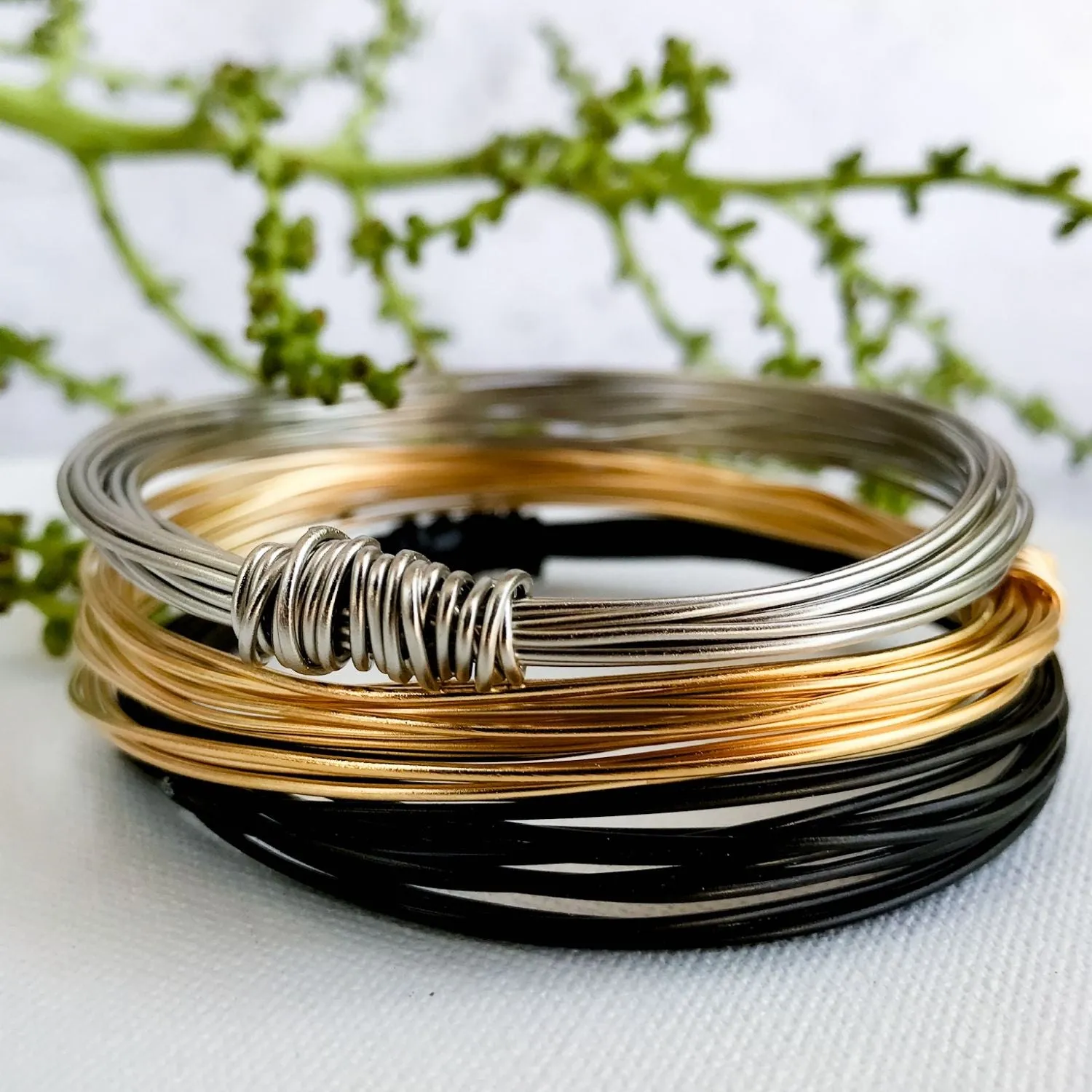 Brene Bundle of 3 essential wire bracelets