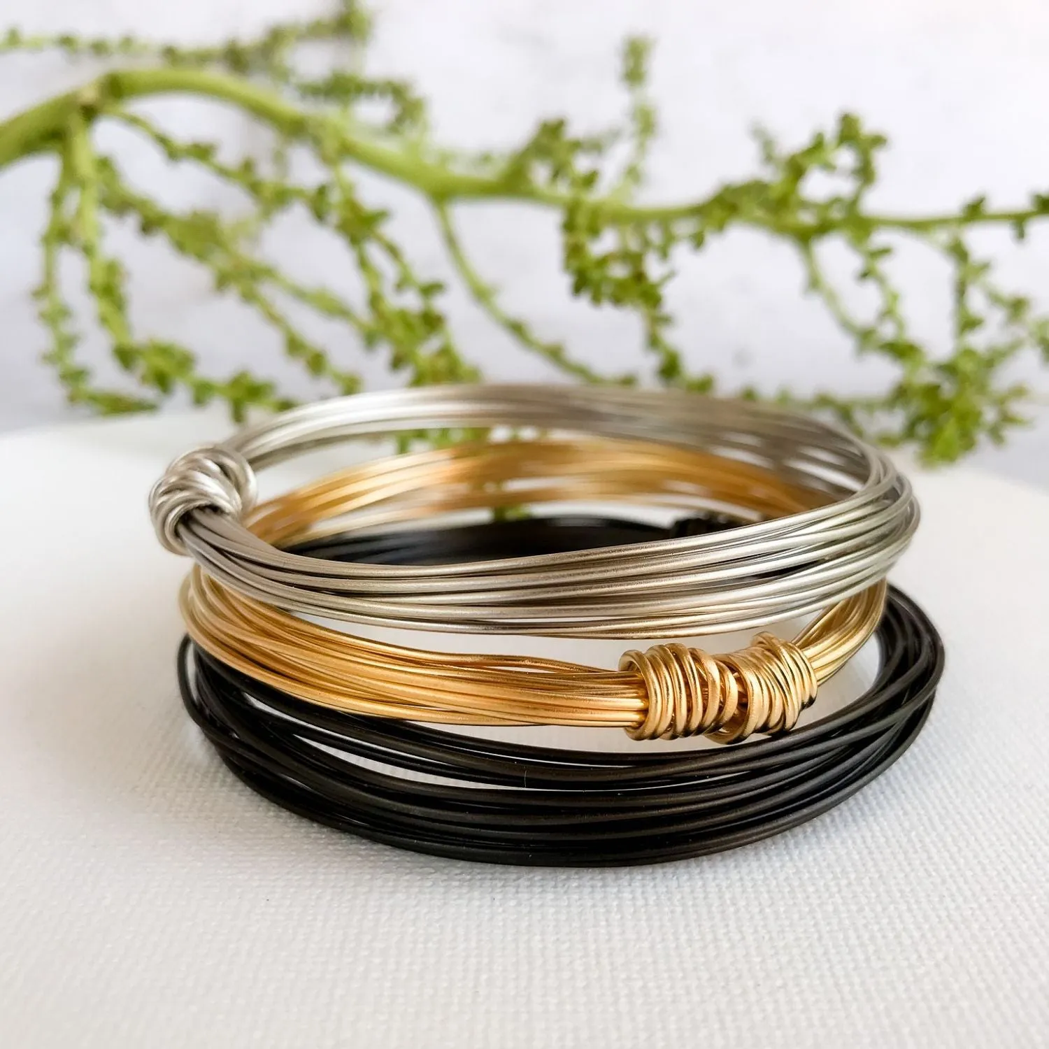 Brene Bundle of 3 essential wire bracelets