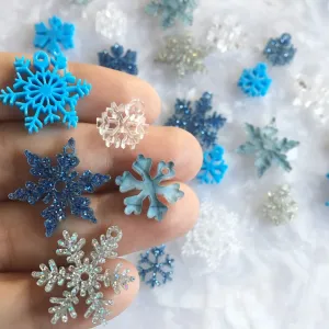 Christmas Snowflakes Charms / 10 Pieces, 15-20mm