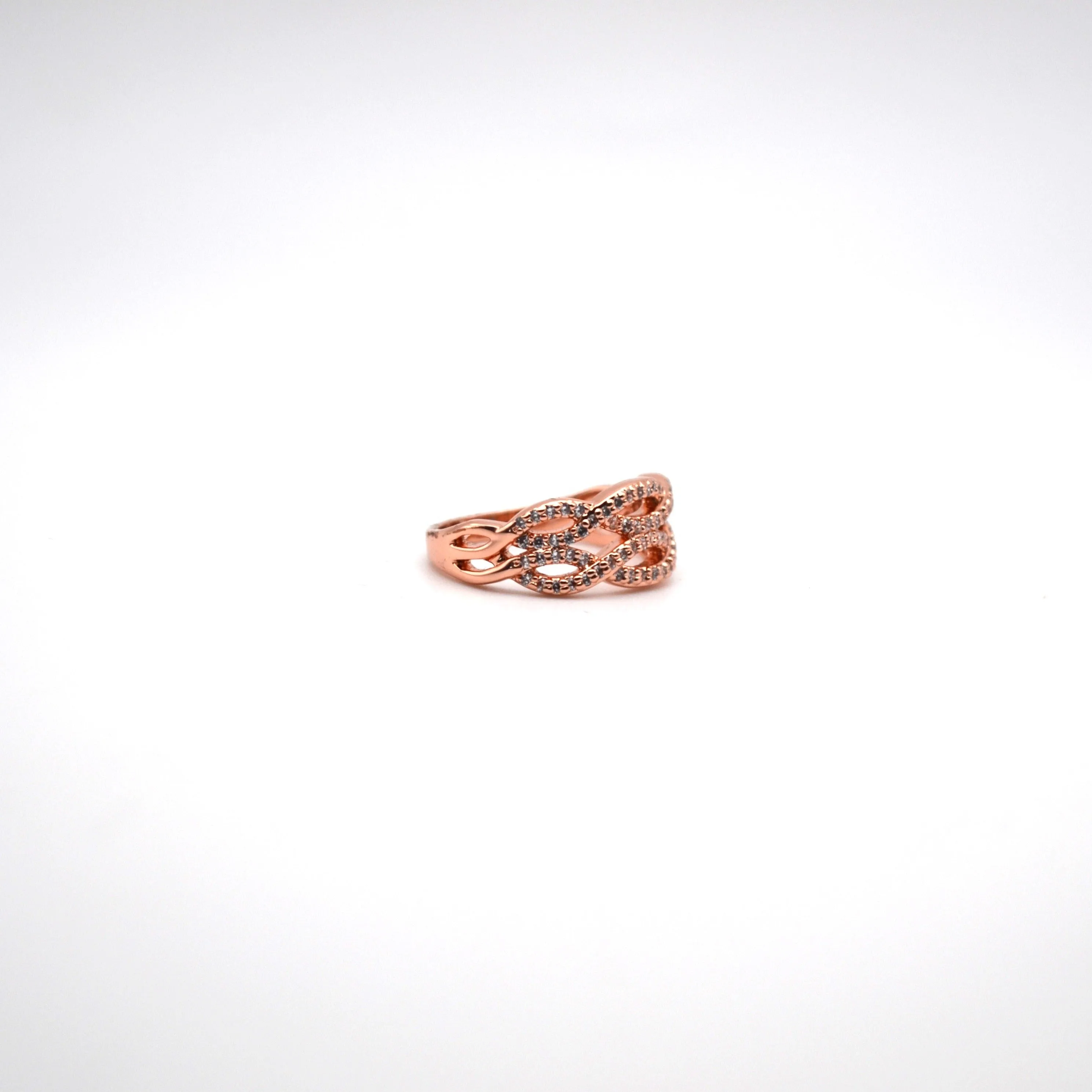 Criss Cross Ring