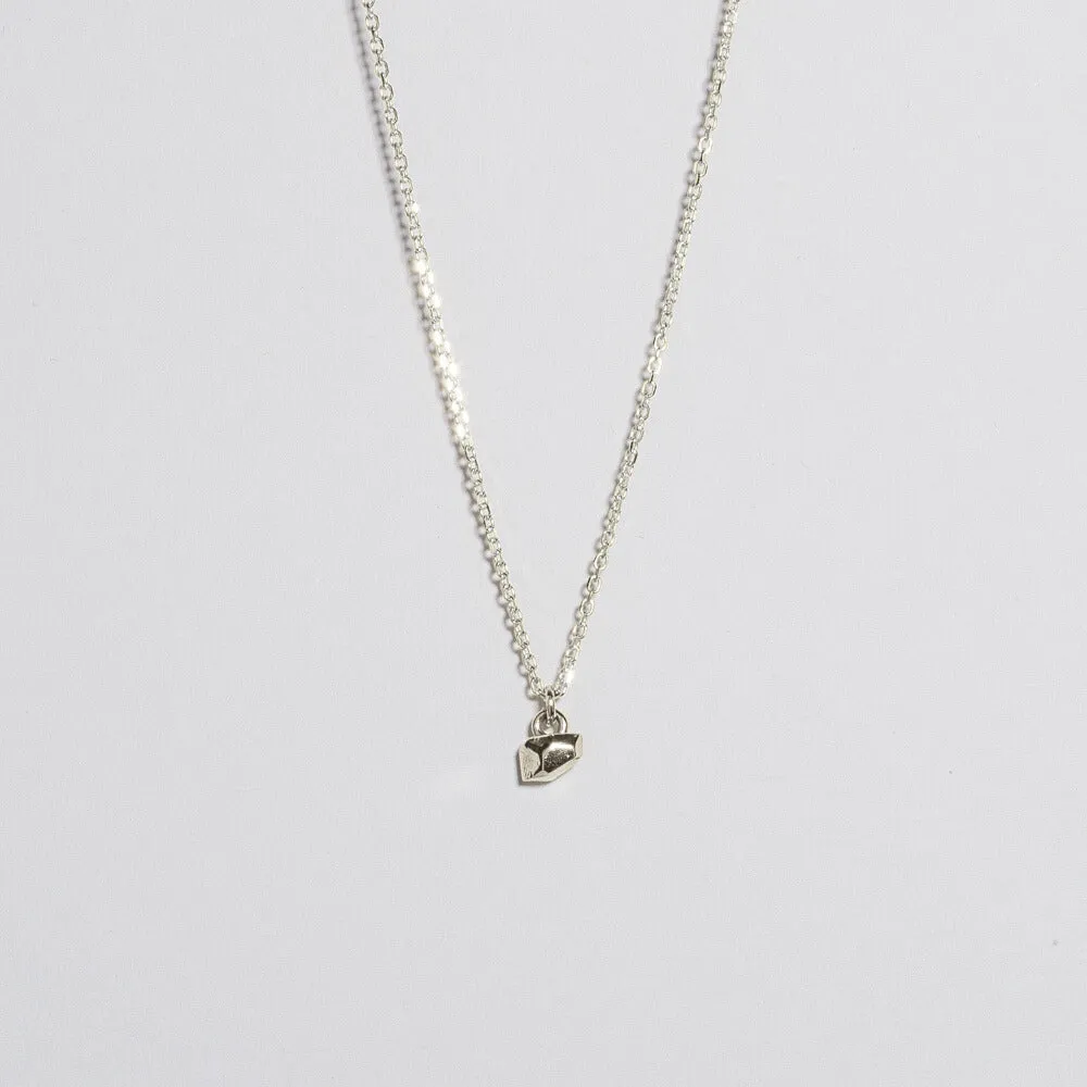 CRYSTAL NUGGET NECKLACE