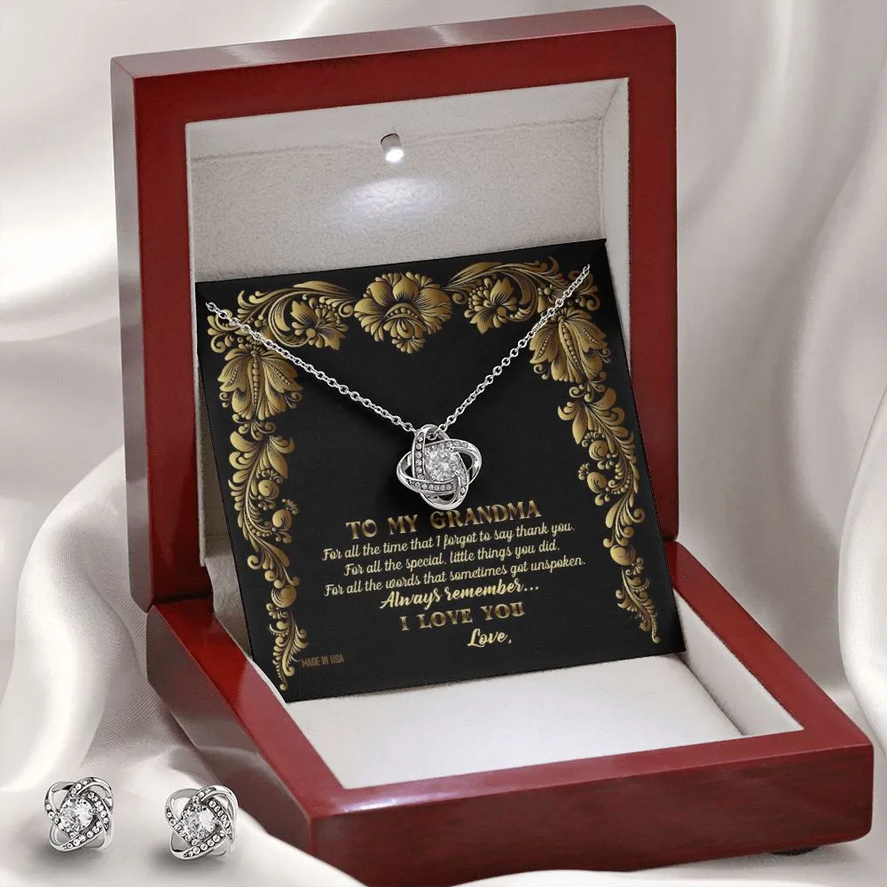 Custom Grandma Royal Floral Vintage Mothers Day Ideas 14k White Gold Interlocking Heart Pendant Necklace Jewelry Gifts For Mom Wife Grandma Auntie