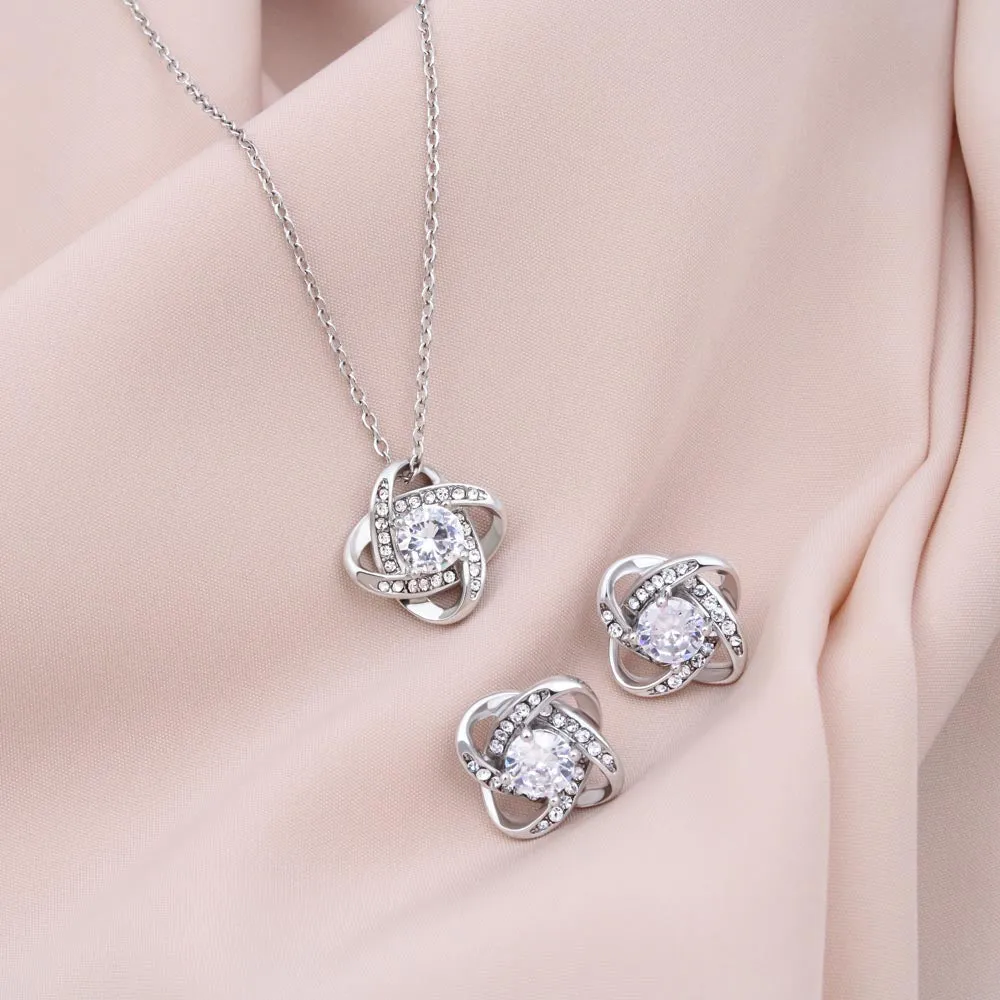 Custom Name Mr and Mrs 14k White Gold Pendant Chain Necklace Jewelry with Message Card Gift for Girlfriend Wife Fiancee Woman Girl