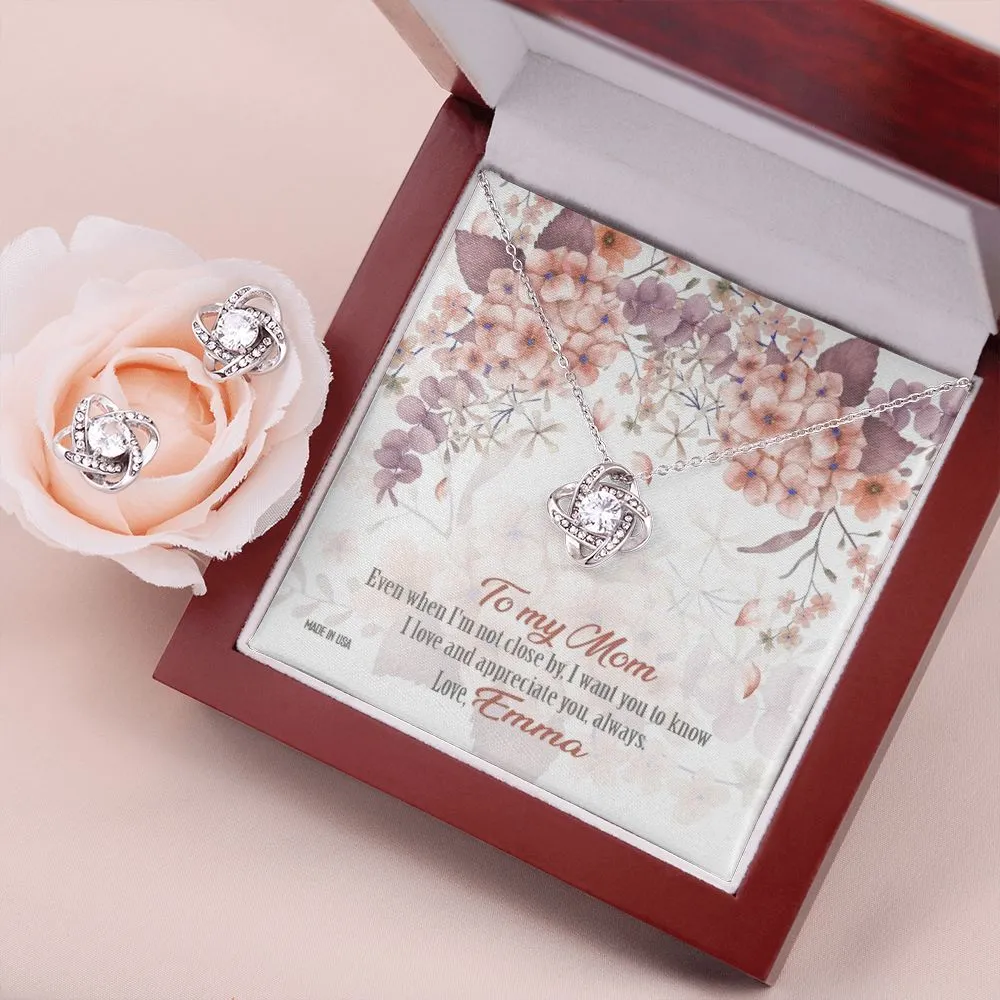 Custom To My Mom 01 14k White Gold Interlocking Heart Pendant Necklace Jewelry Gifts For Mom Wife Grandma Auntie Mother Day