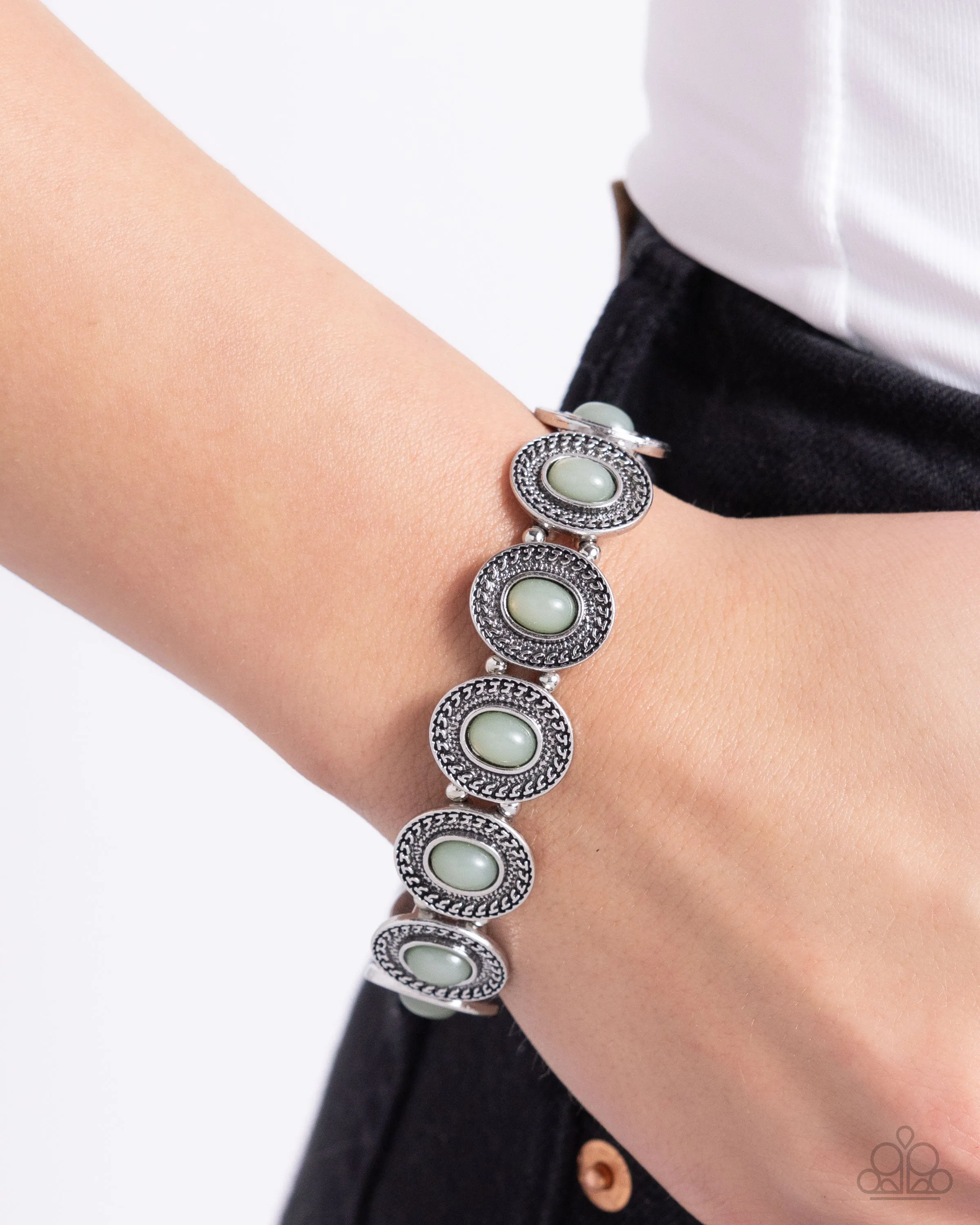 Dainty Delight - Green - Oval Bead Paparazzi Stretchy Bracelet