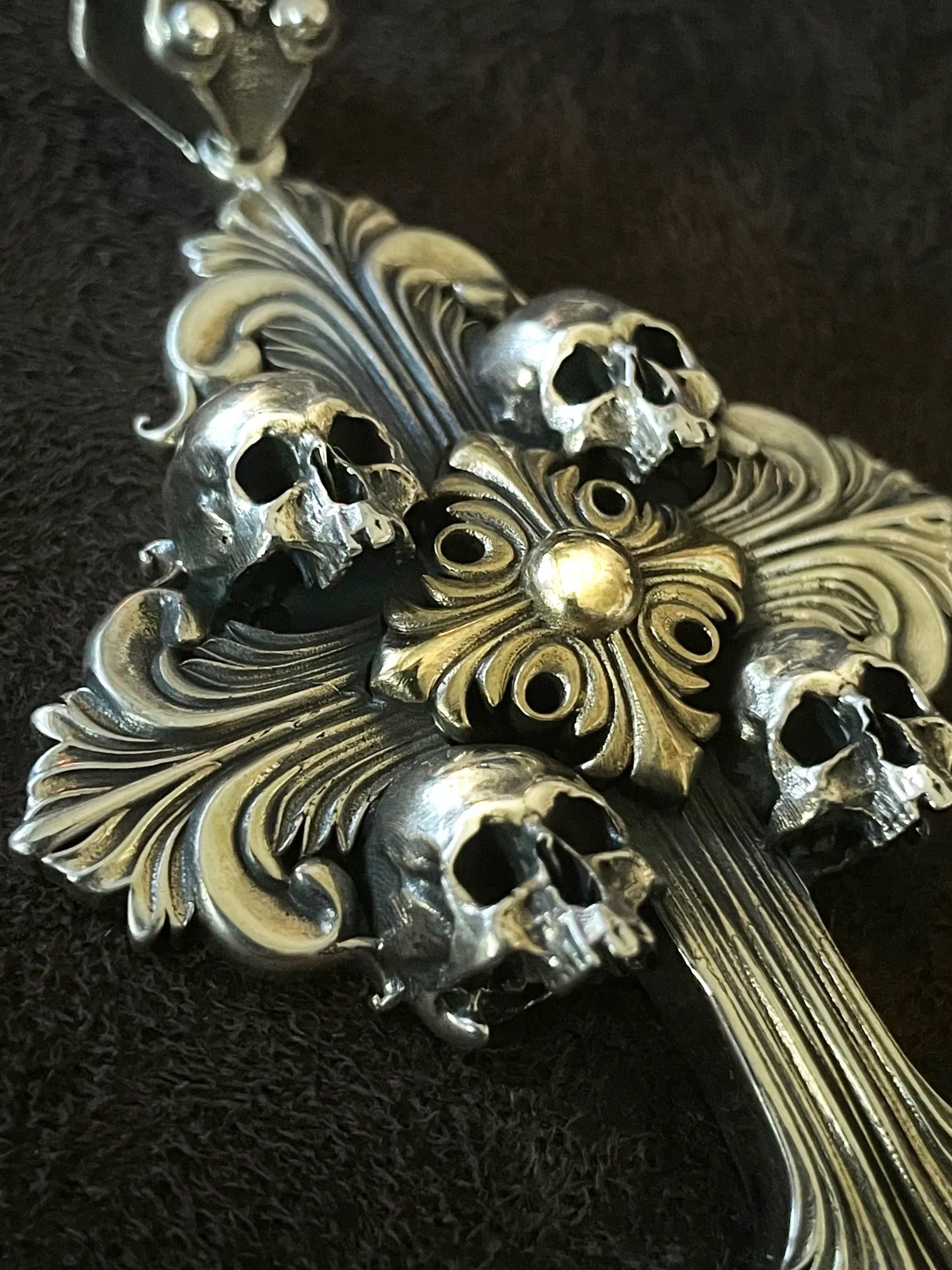 Deus Vult Templar Cross Pendant