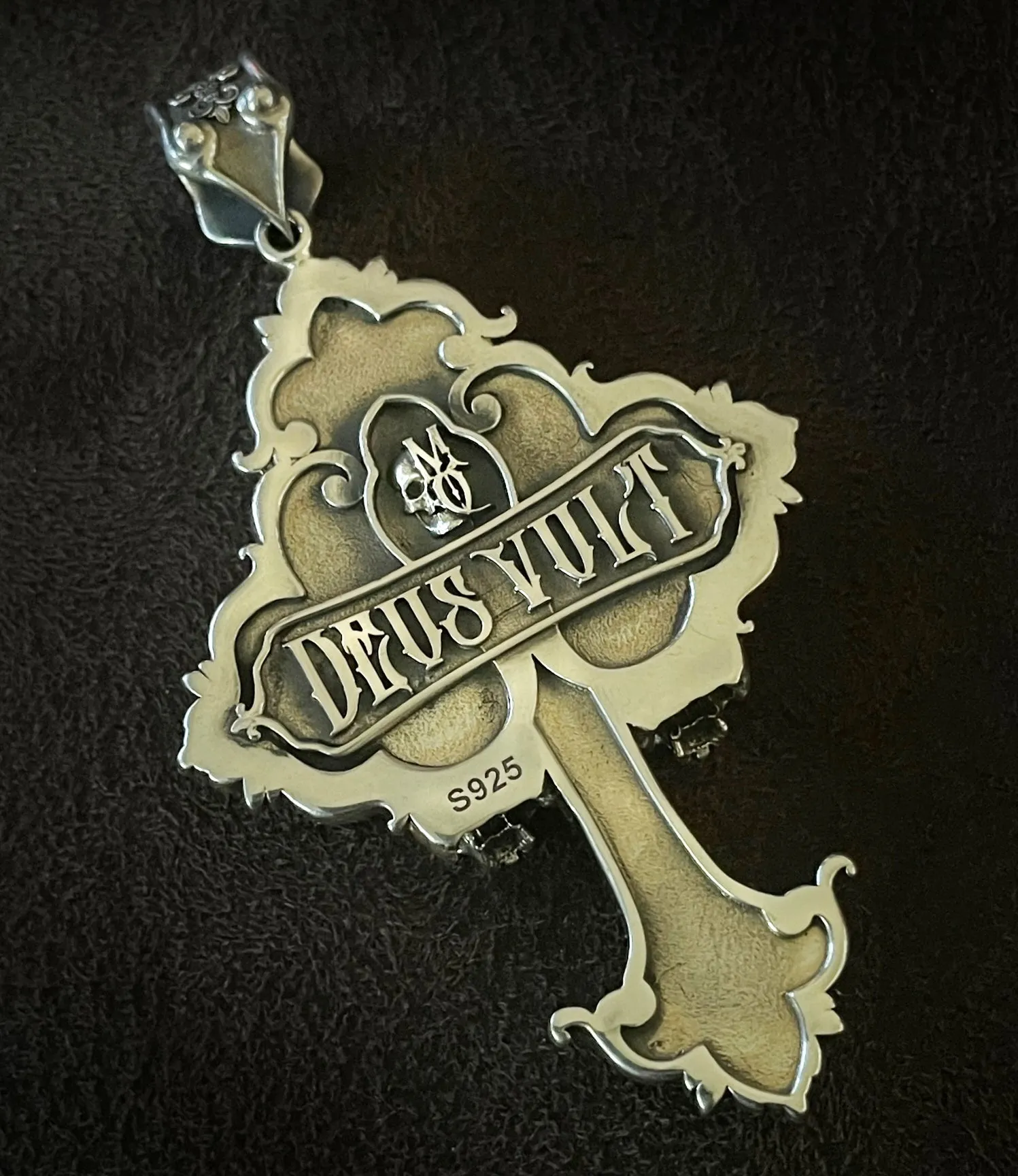 Deus Vult Templar Cross Pendant