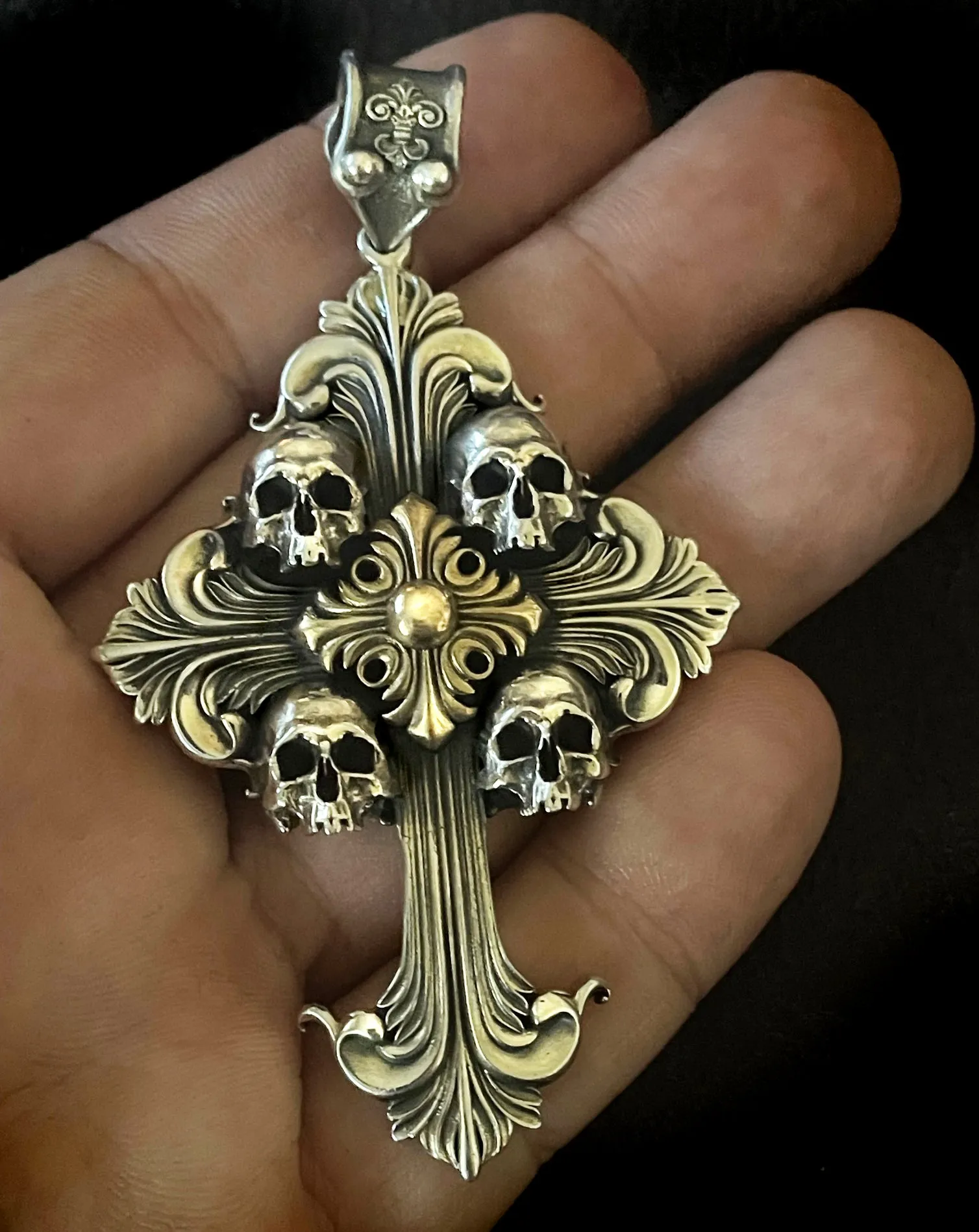 Deus Vult Templar Cross Pendant