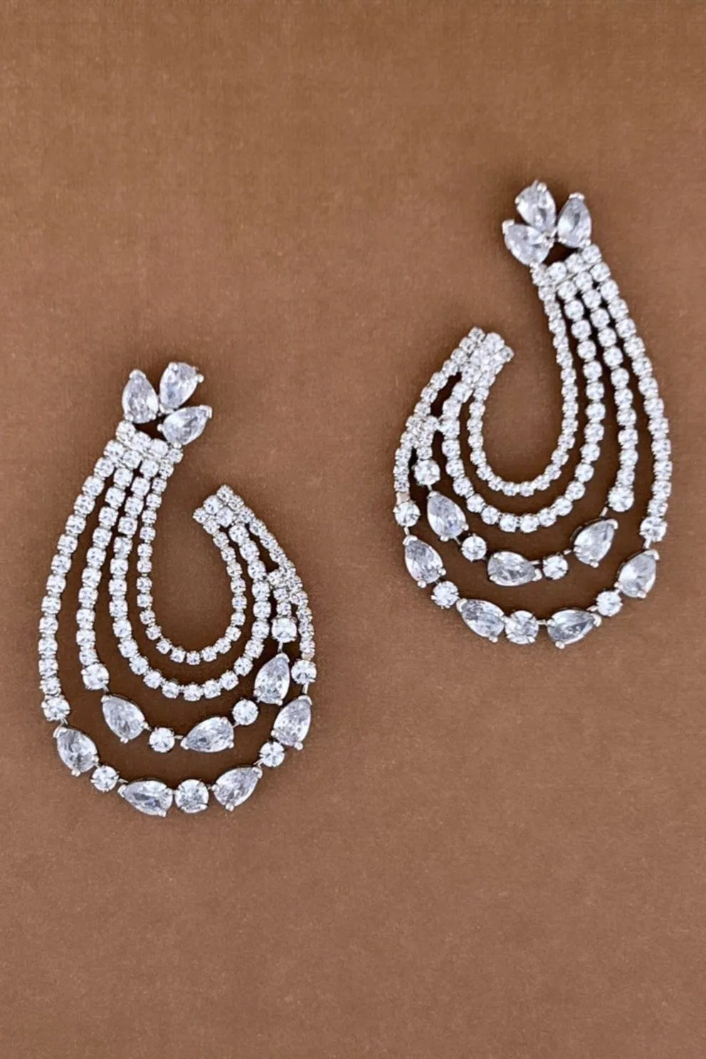 DIAMANT Simulated Diamond Earrings