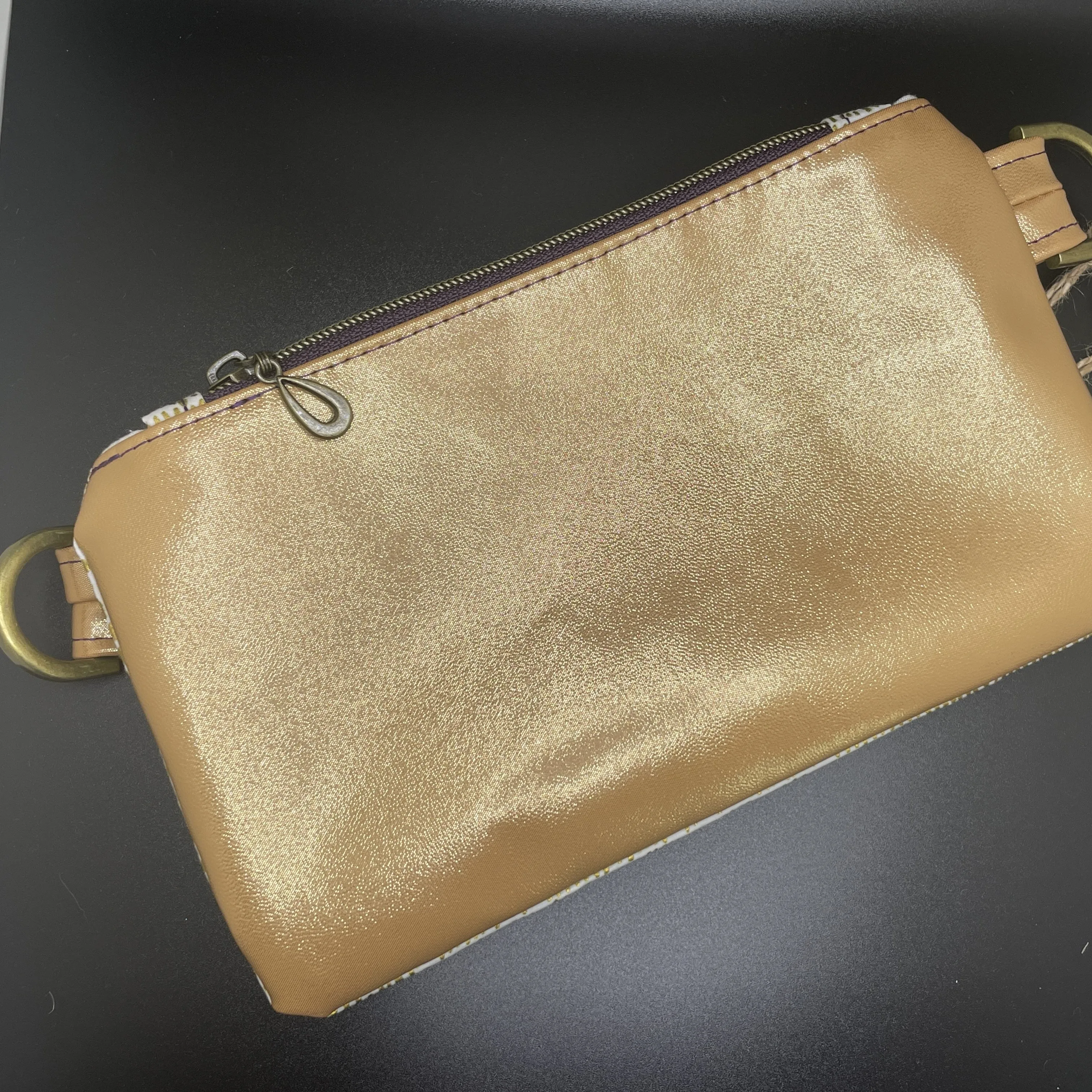 Double Pouch