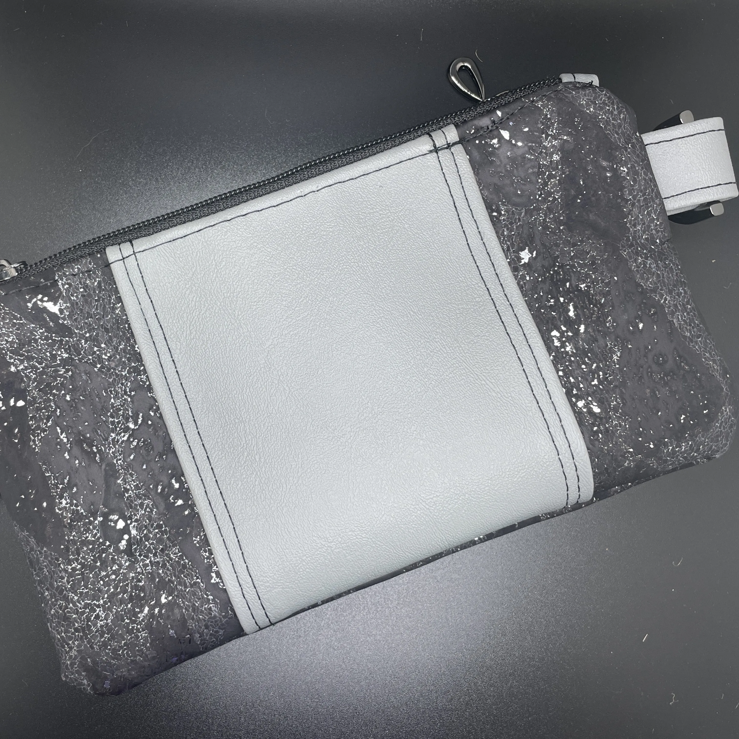 Double Pouch