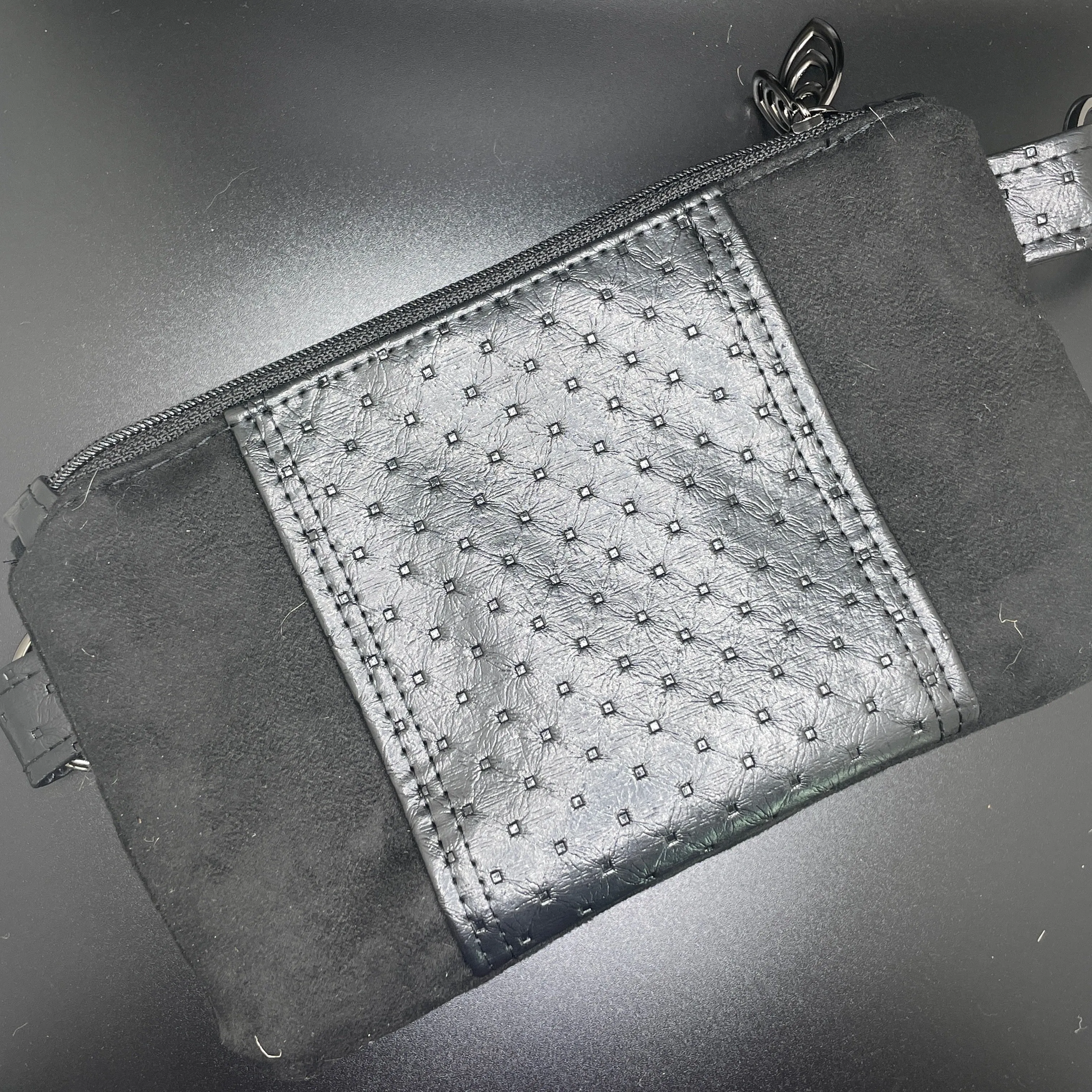 Double Pouch