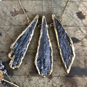 Dusk Necklace