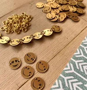 Emoji faces connectors / 25 Pieces, 10mm