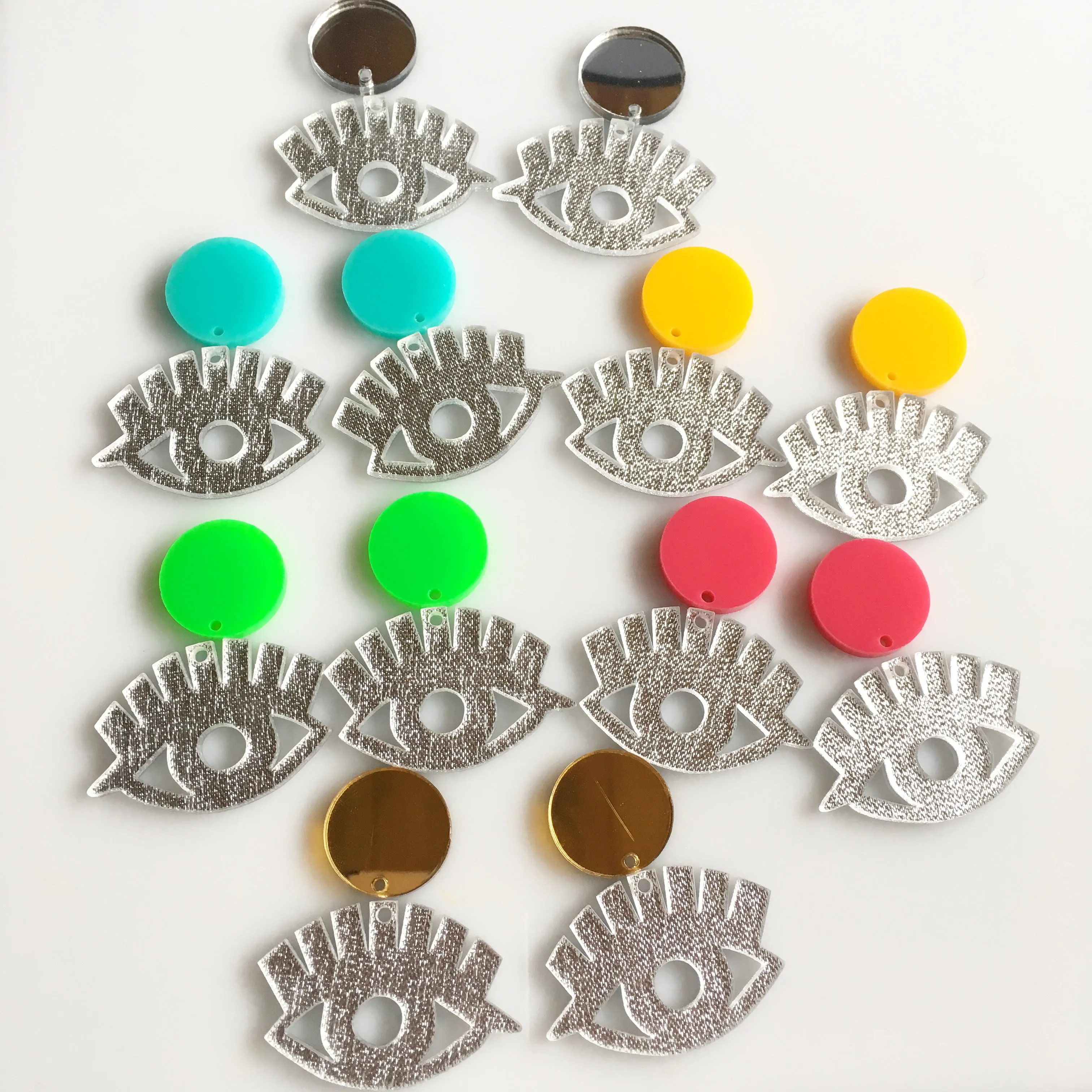 Eyes Charms / gold / 10 Pieces, 30mm