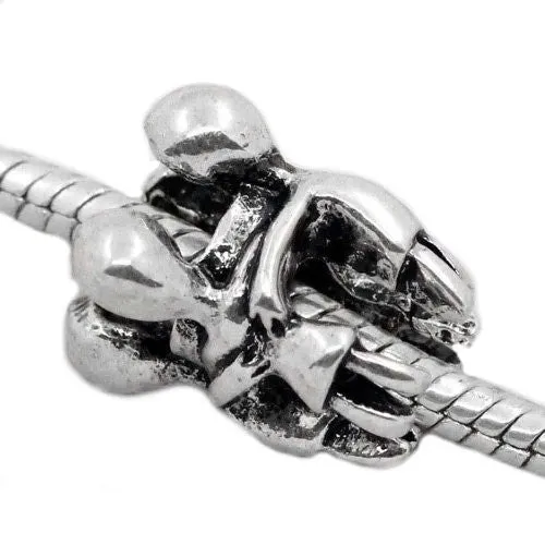 Family Charm Mom,dad and Kids Hugging European Bead Compatible for Most European Snake Chain Bracelet