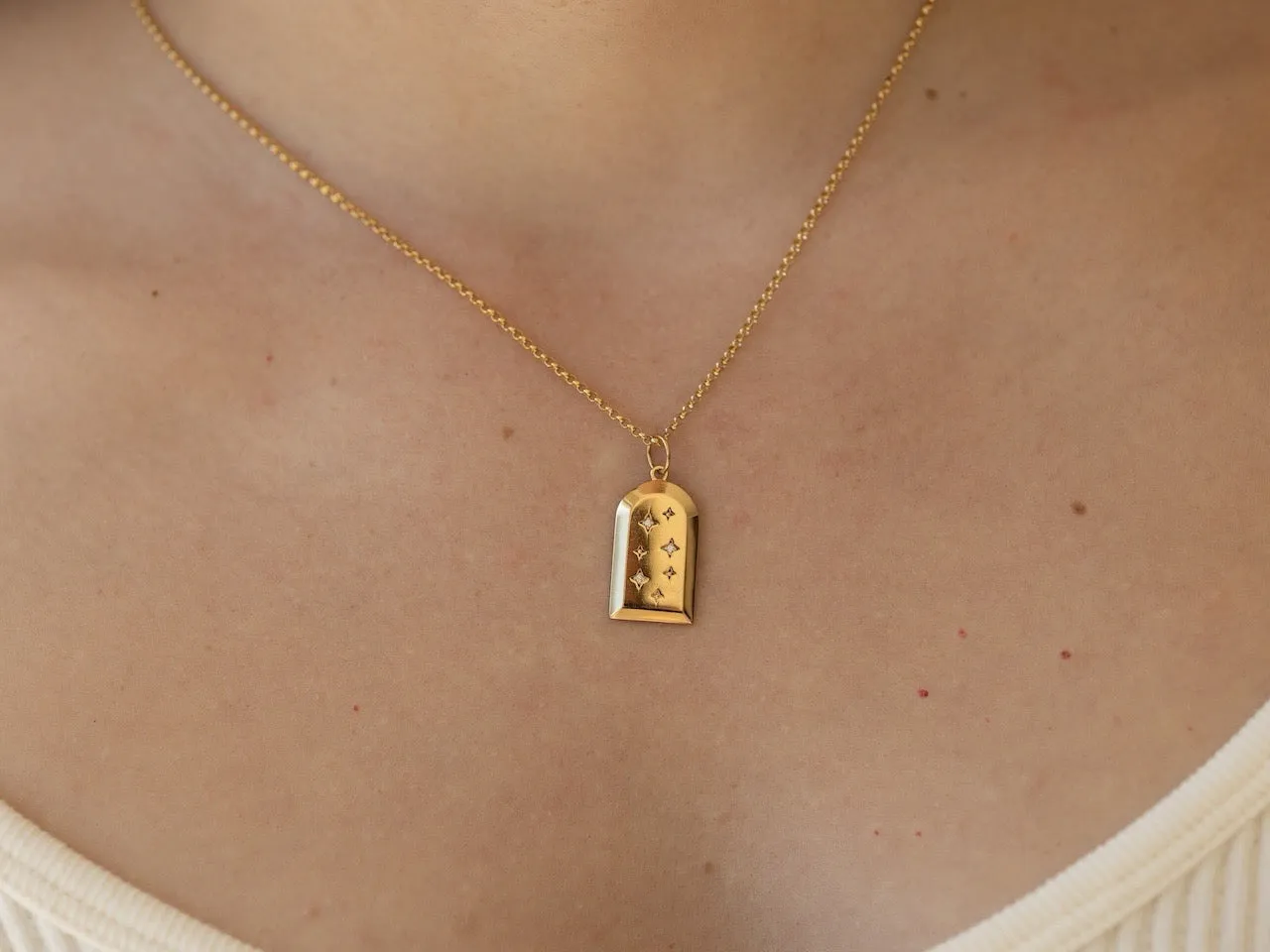 Ferris Diamond CZ Arch Amulet Necklace in Gold