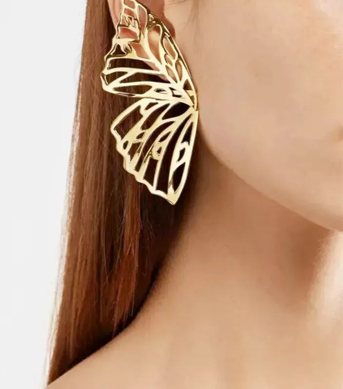 Flutter Stud Earrings