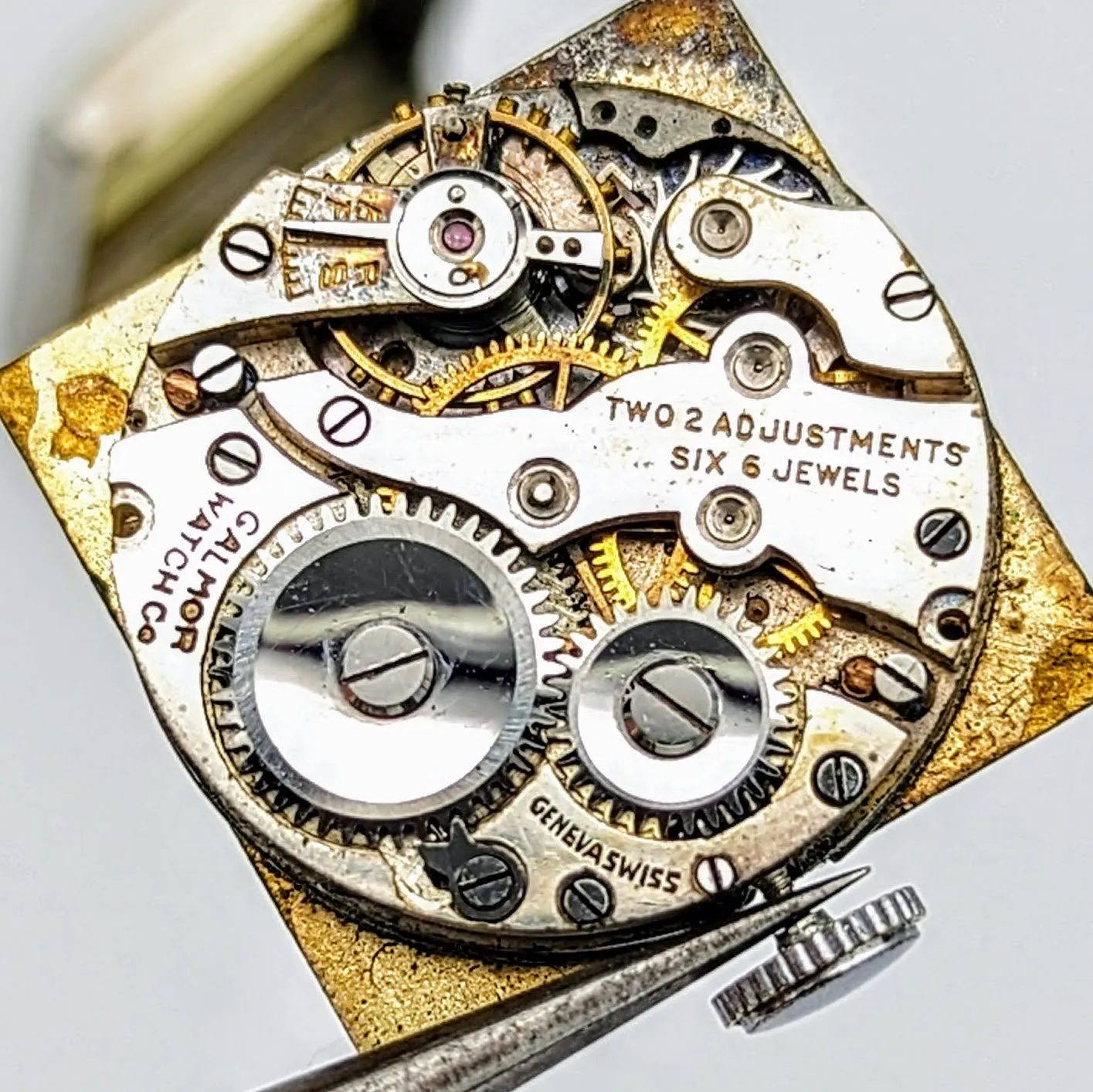 GALMOR Art Deco Wristwatch Swiss Made Movement 2 ADJs 6 Jewels