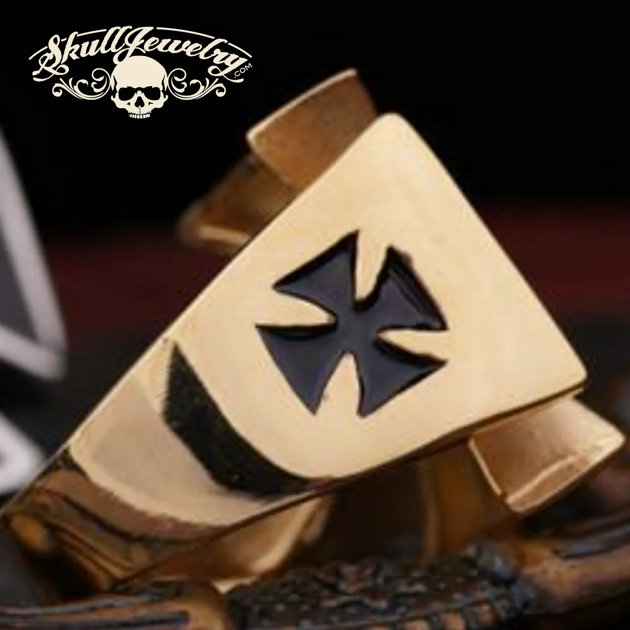 GOLD-Tone World War II Iron Cross Ring With Black Enamel (#490)