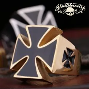 GOLD-Tone World War II Iron Cross Ring With Black Enamel (#490)