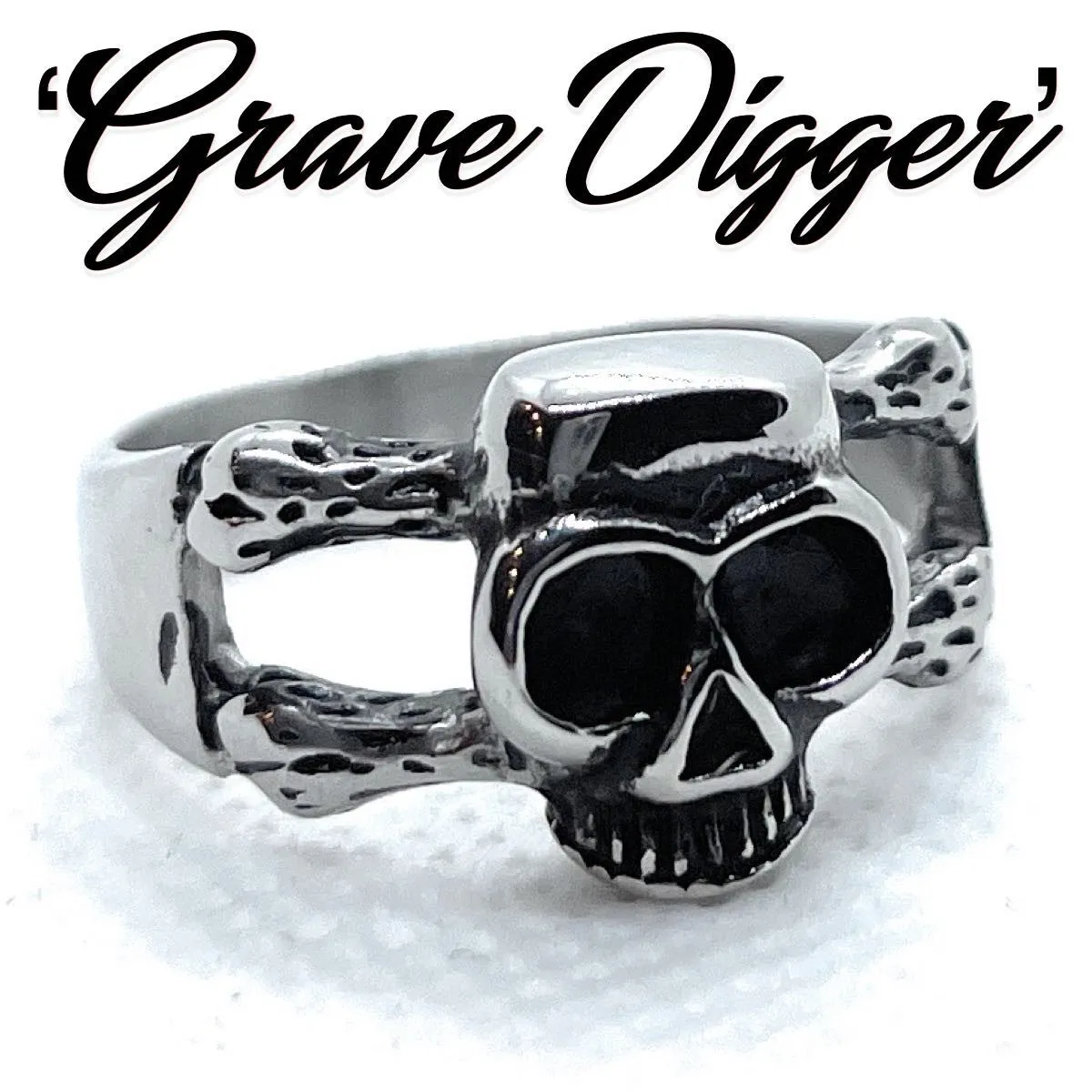 Grave Digger - Skull & Bones Ring (#527)