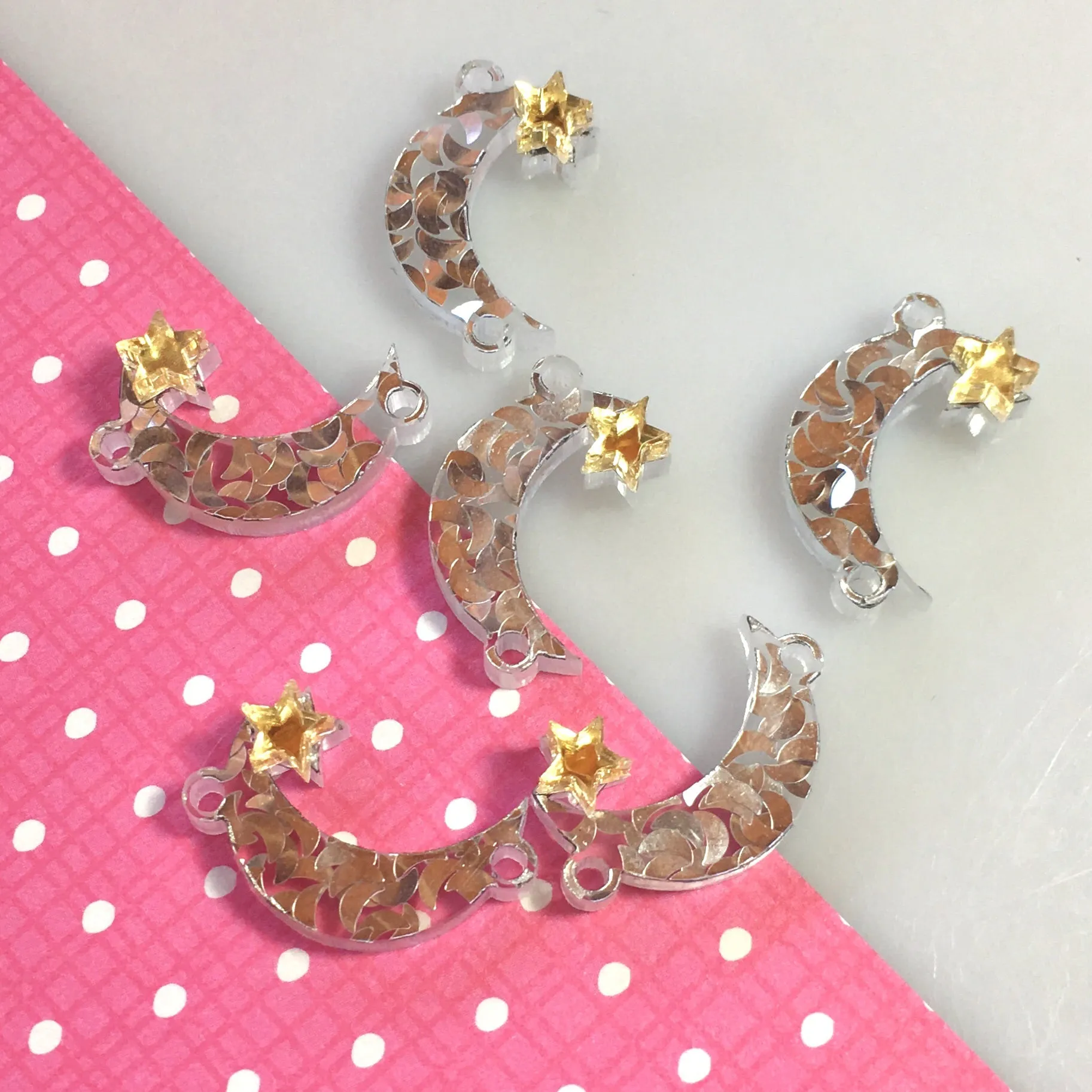 Half moon and star connectors / 10 Links, 20mm