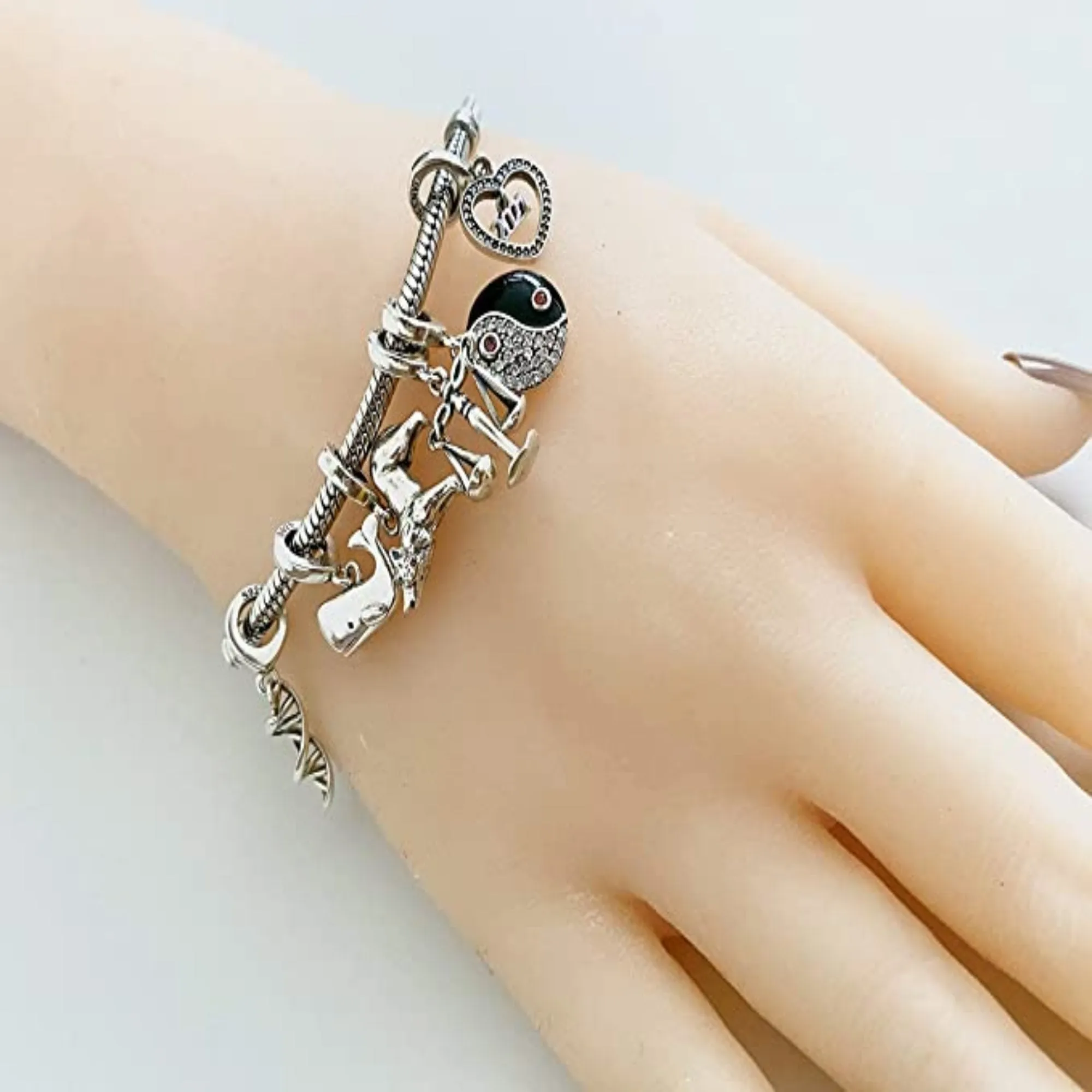 Howling Wolf Dangle Pendant Charm