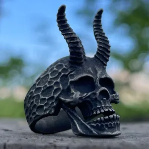 I Worship Chaos - Big Skull Ring w/ Horns (#683)