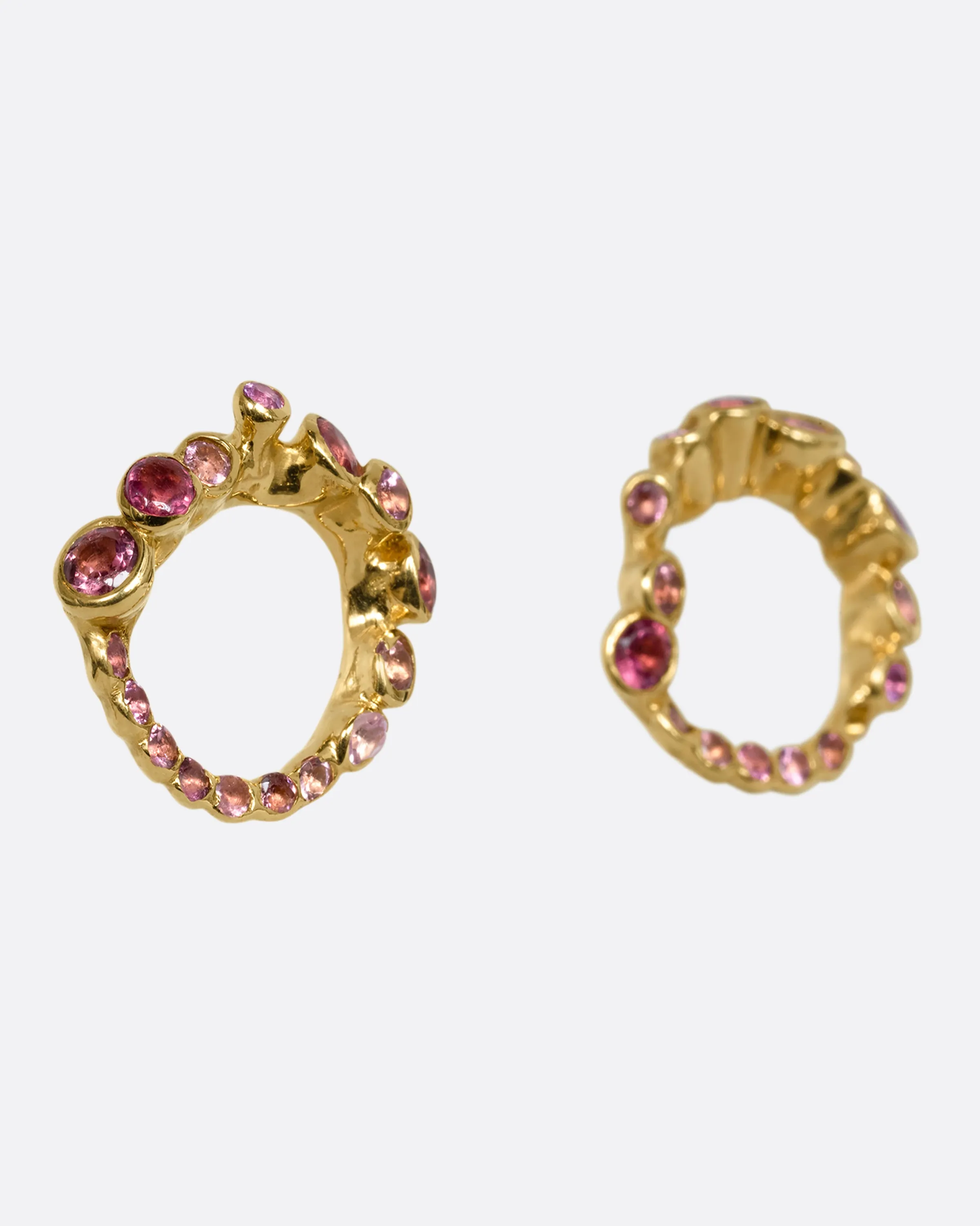 Infinito Stud Earrings