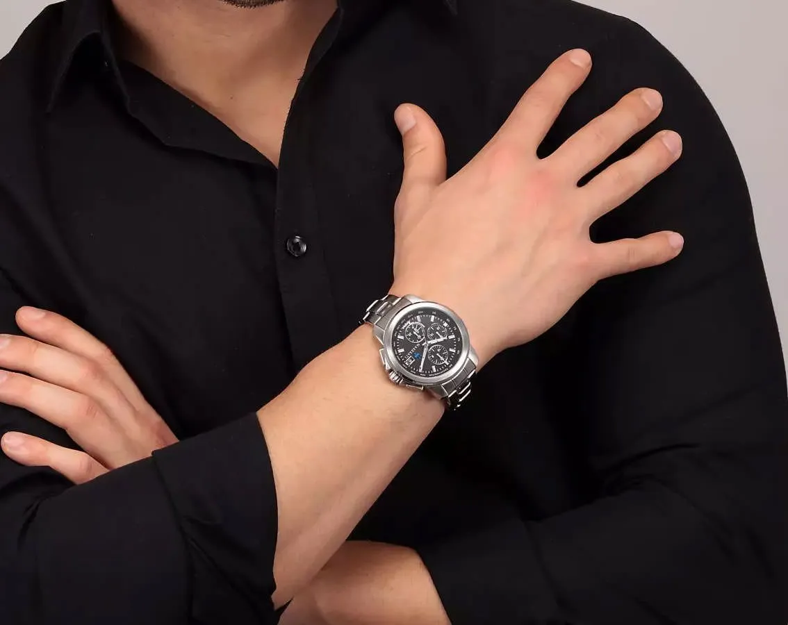 Maserati Successo Silver Chronograph Men's Watch R8873645003 (Defect)