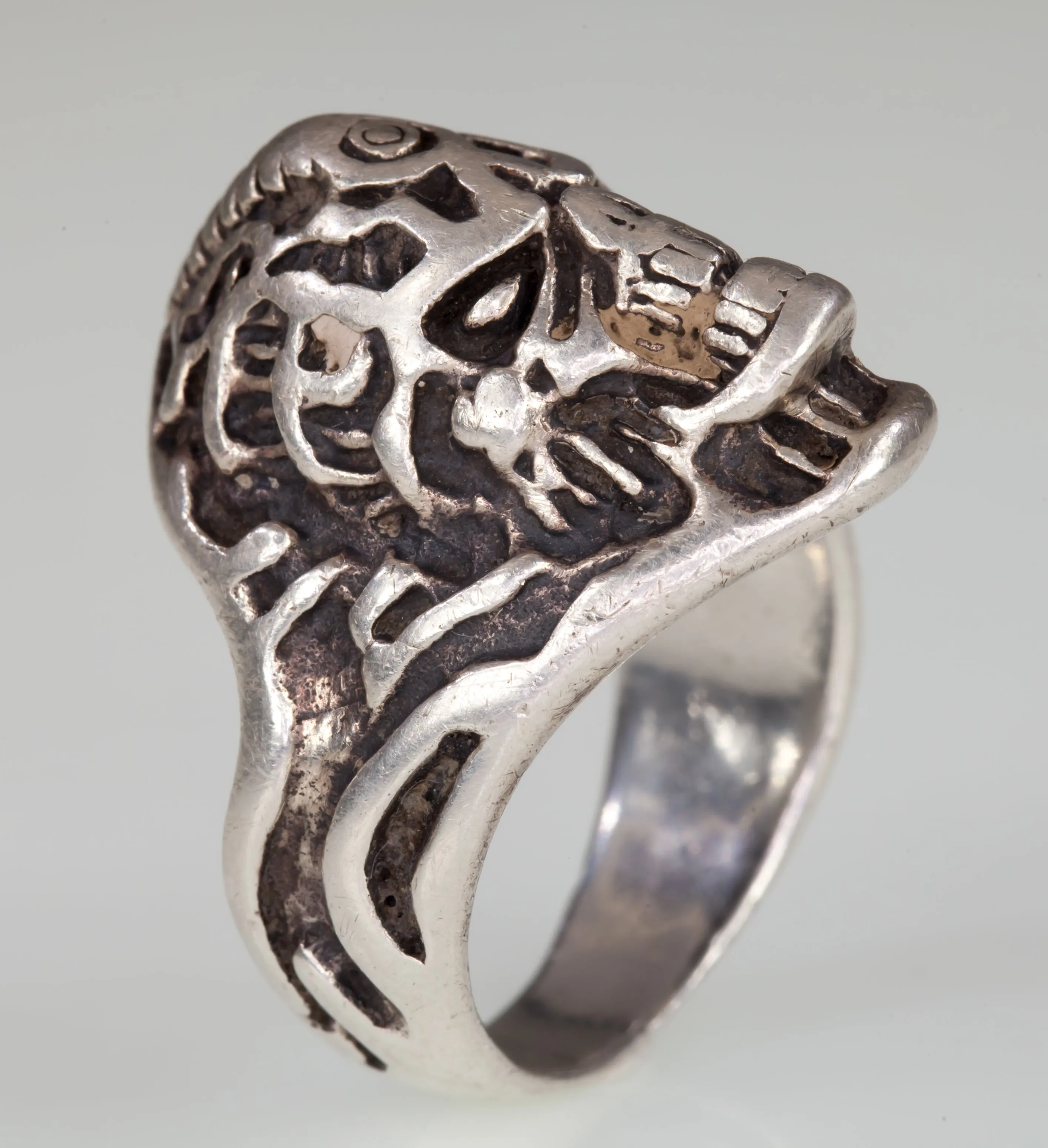 Men's Alien Demon Skull Sterling Silver Ring Size 9.50