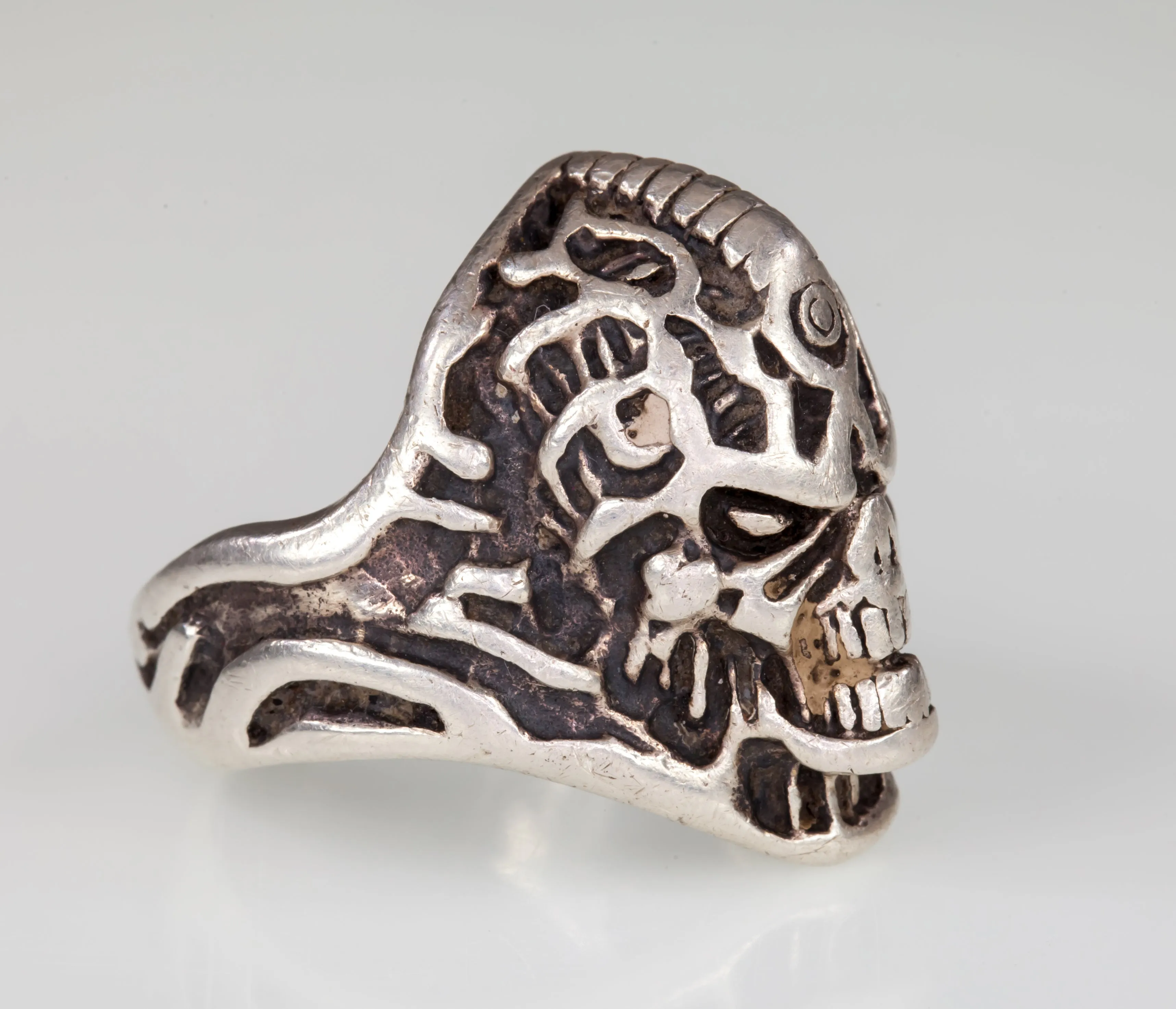 Men's Alien Demon Skull Sterling Silver Ring Size 9.50