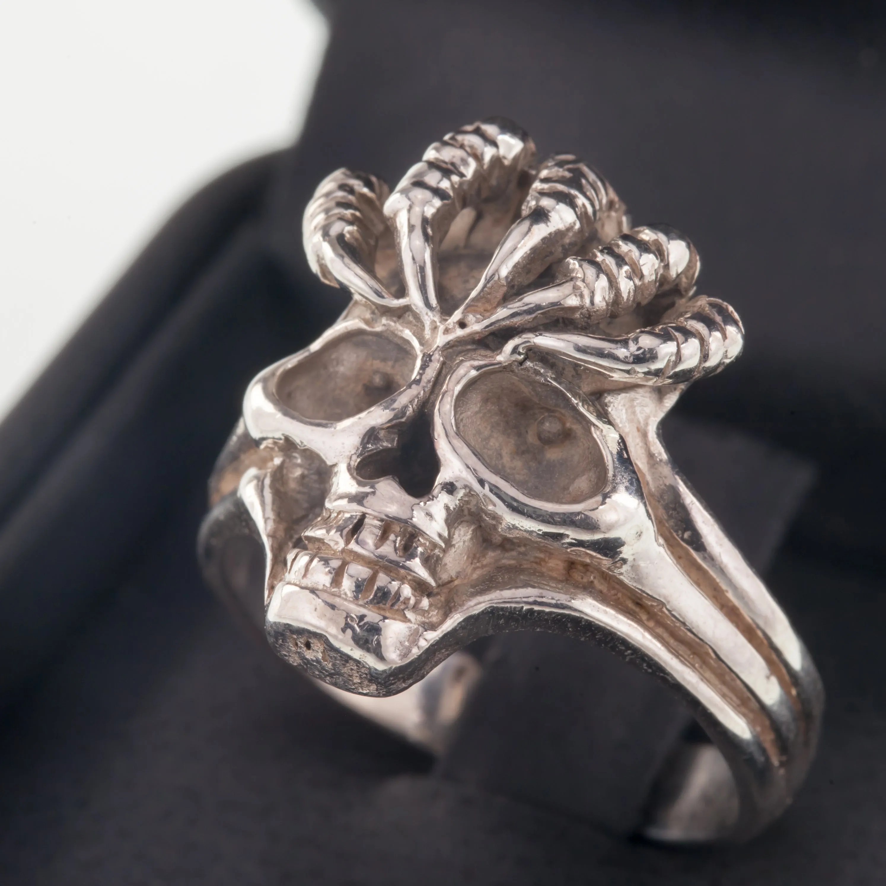 Men's Biker Skull w/Claws Sterling Silver Ring Size 11.25