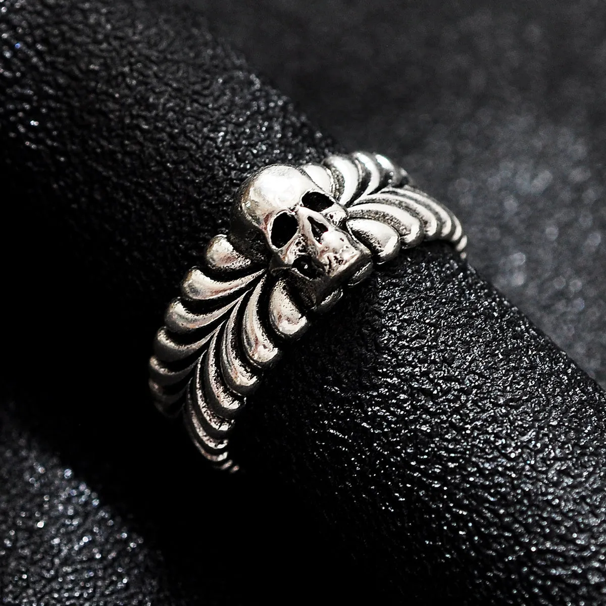 Men's Gothic Dark Style Skull Ring